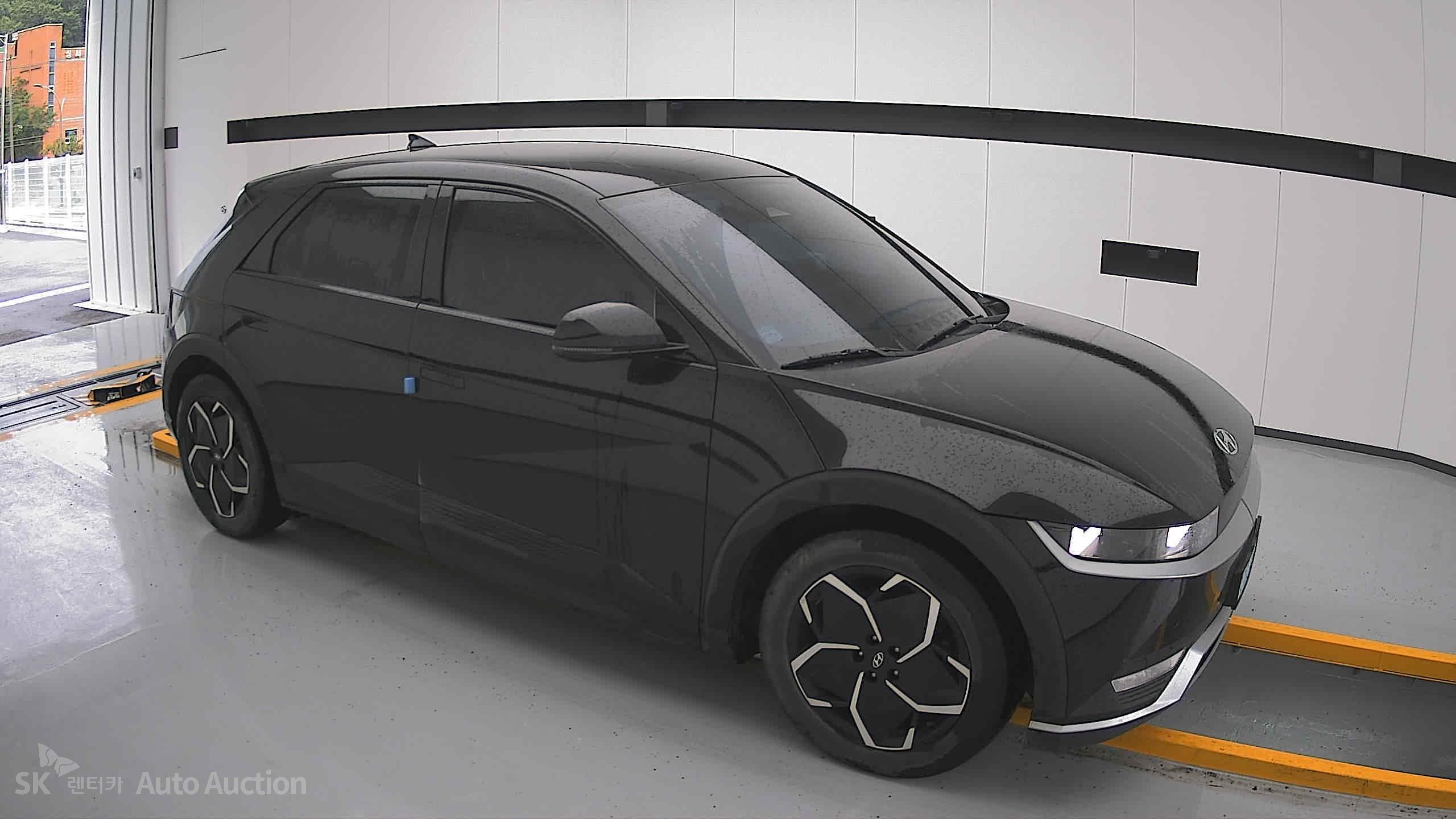 2022 - hyundai ioniq