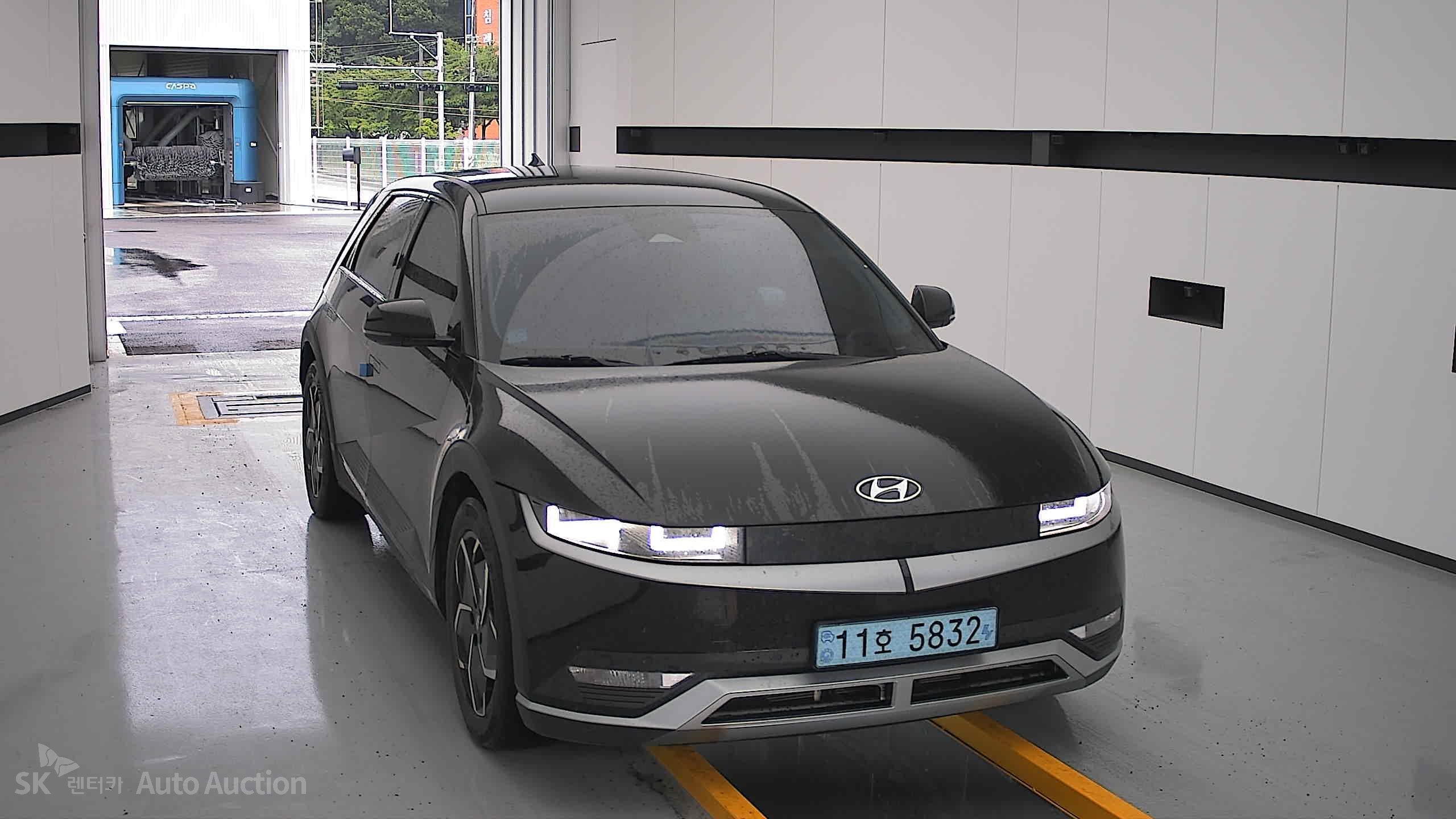 2022 - hyundai ioniq