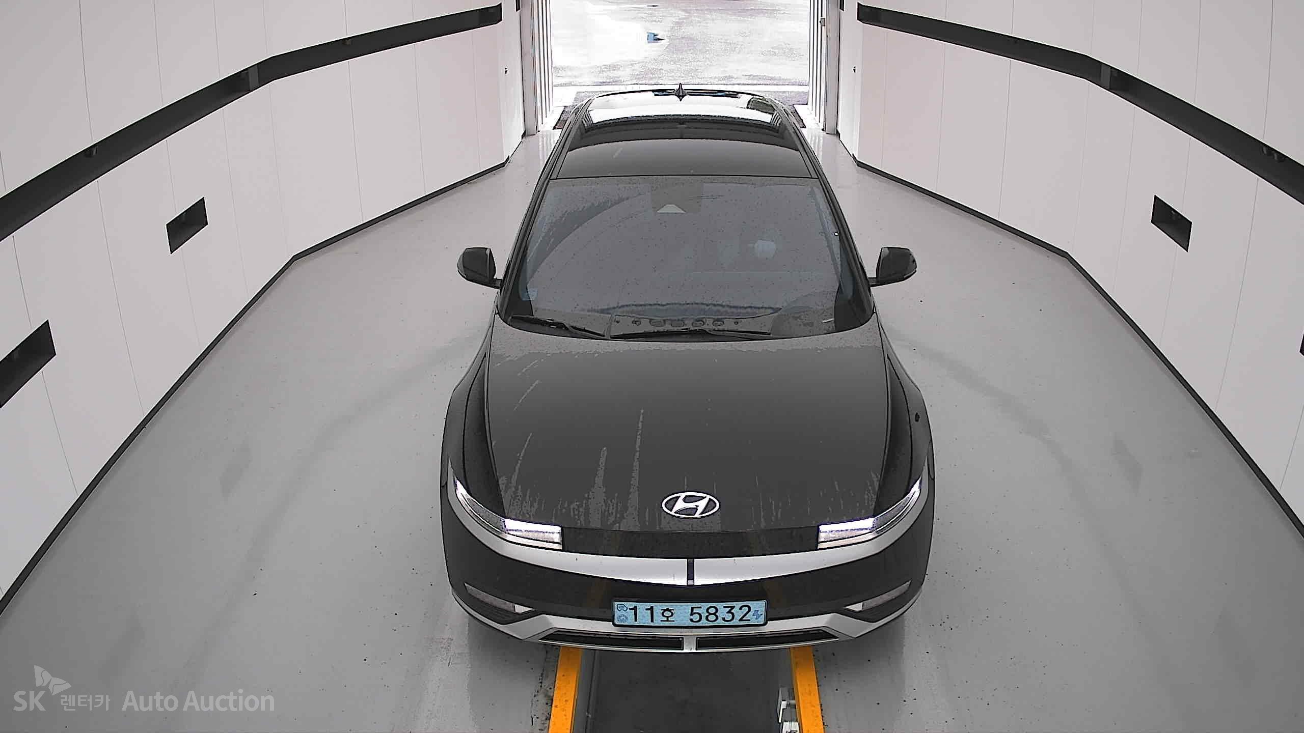 2022 - hyundai ioniq