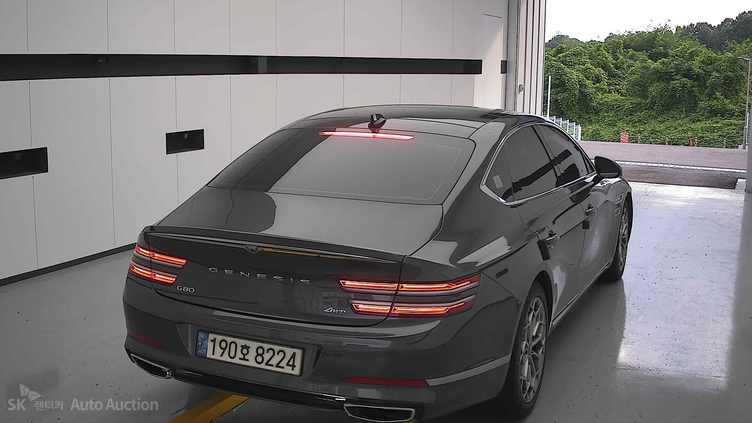2022 - genesis g80