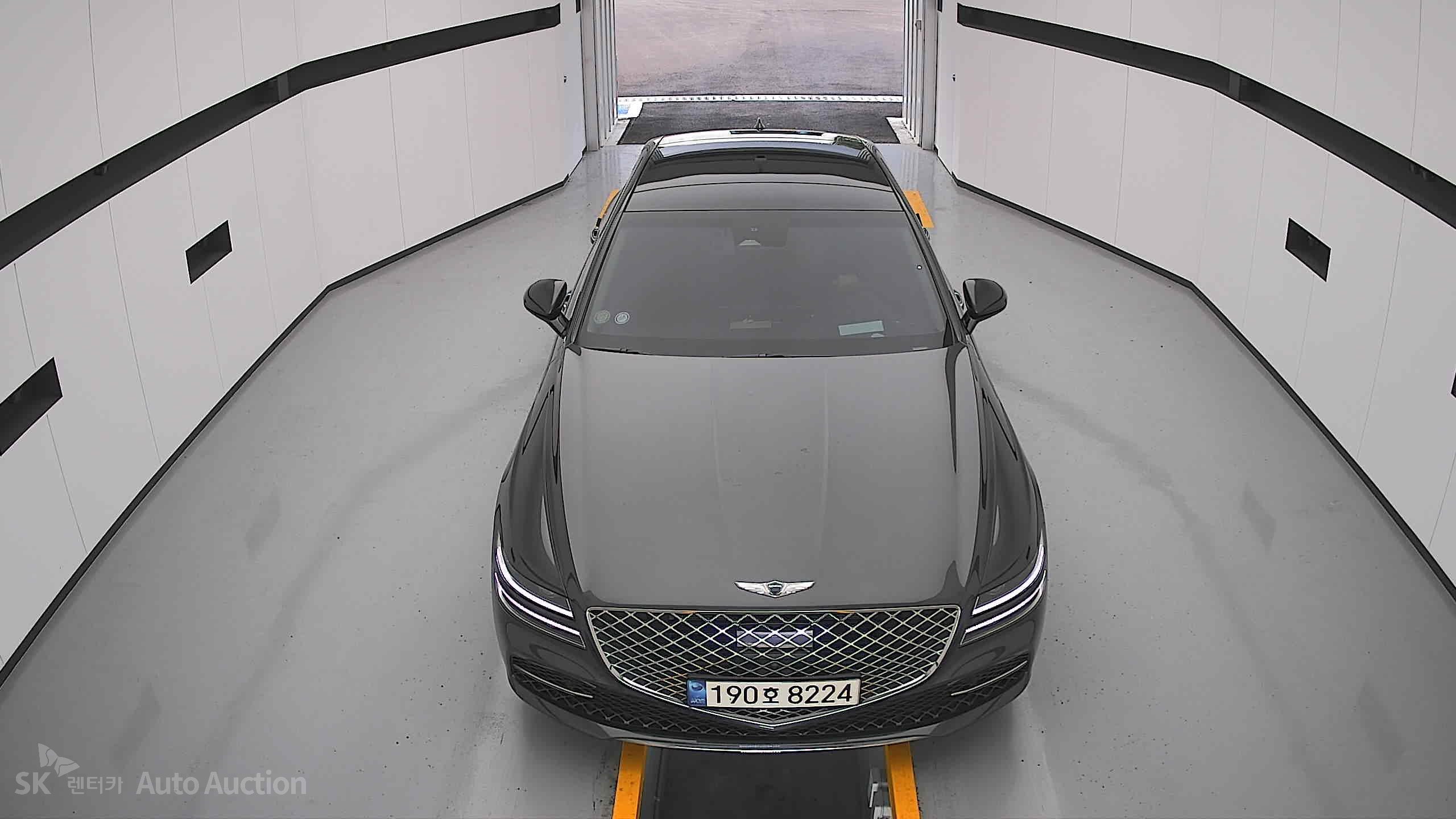 2022 - genesis g80