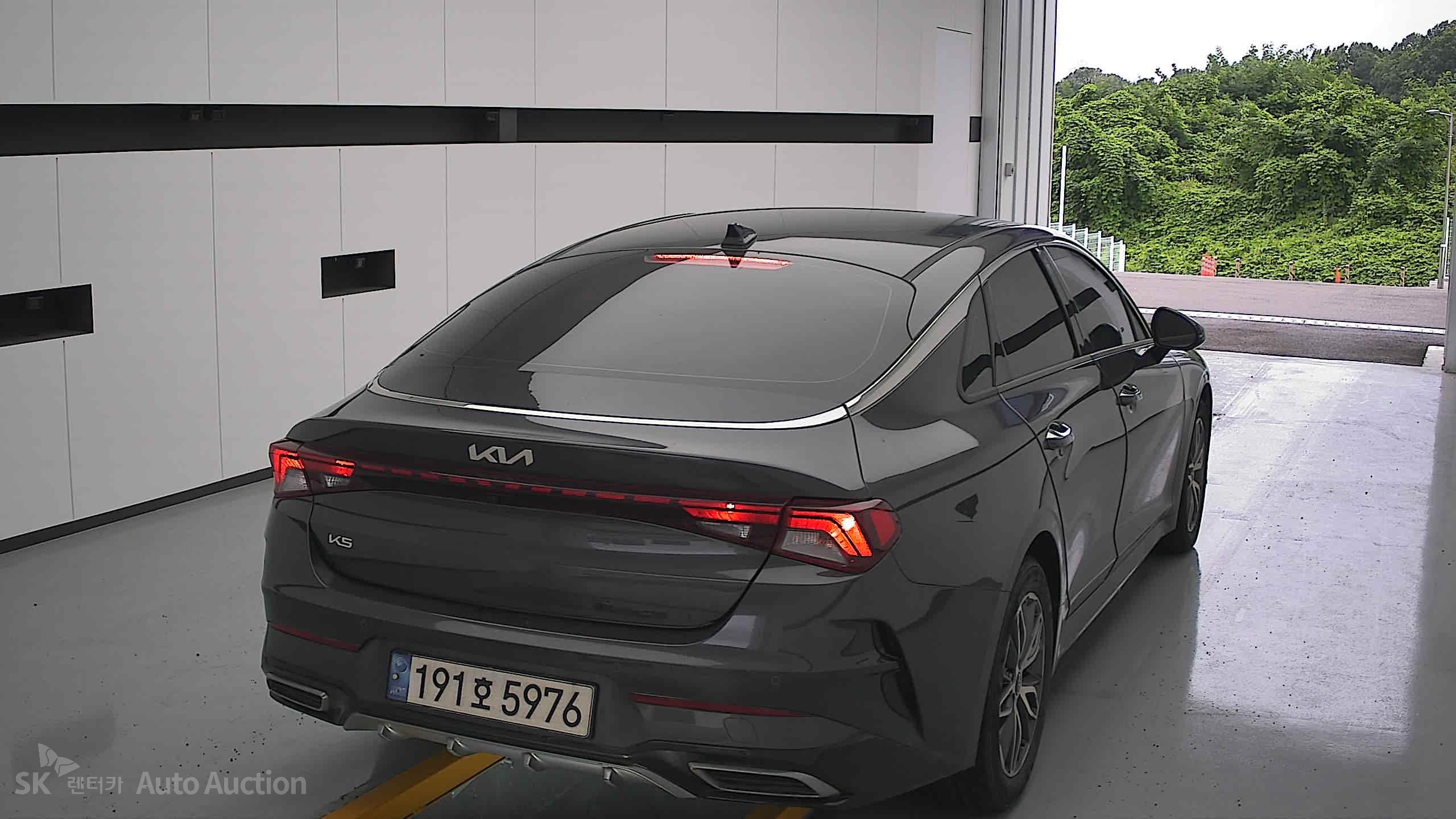 2023 - kia k5