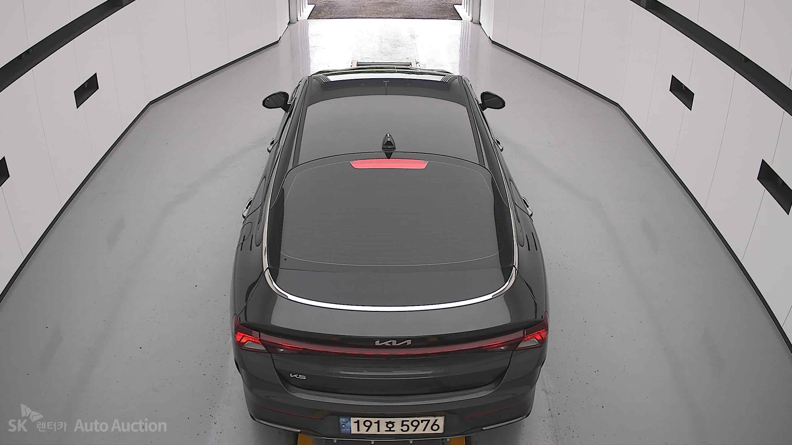 2023 - kia k5