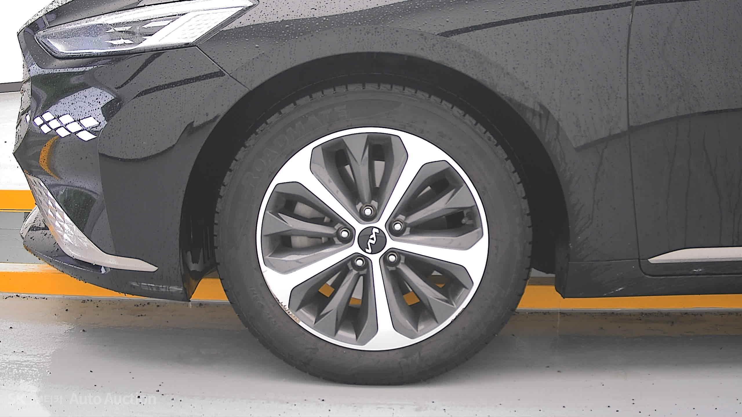 2023 - kia k8