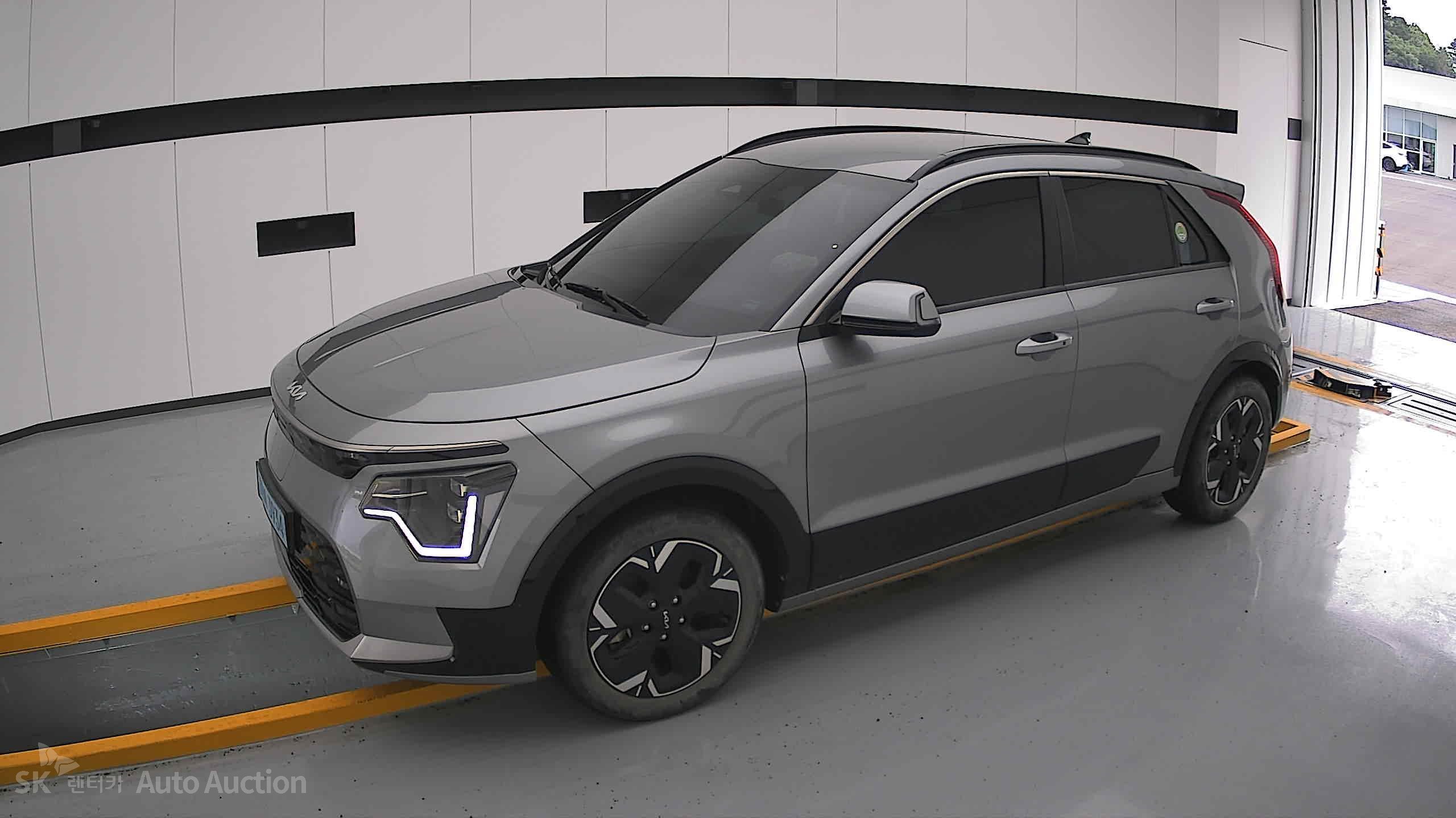 2023 - kia niro ev