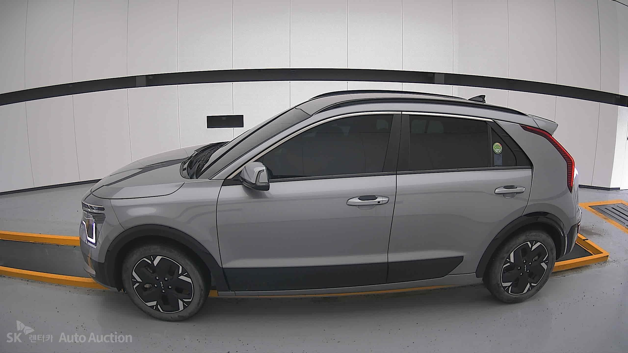 2023 - kia niro ev