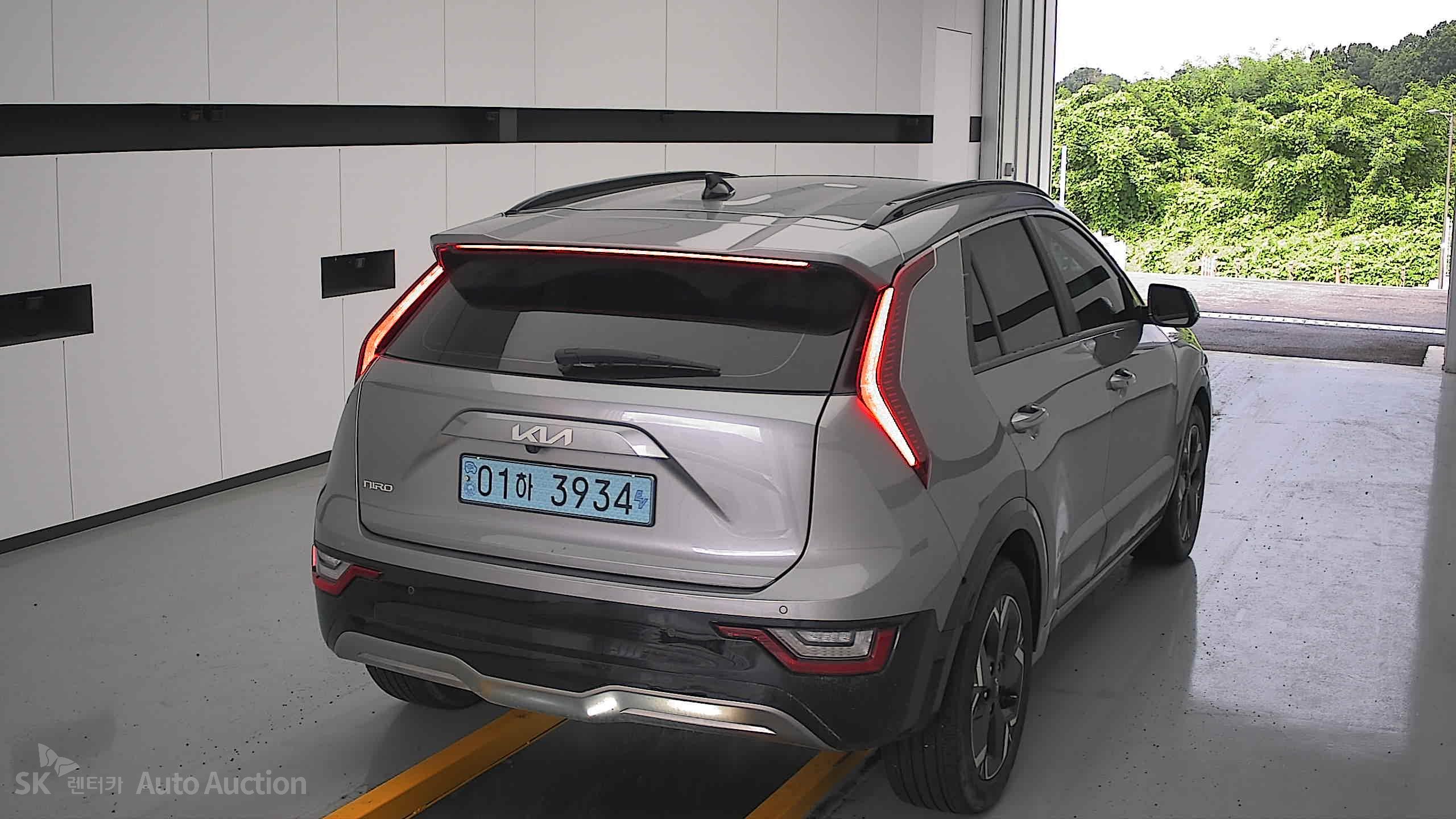 2023 - kia niro ev