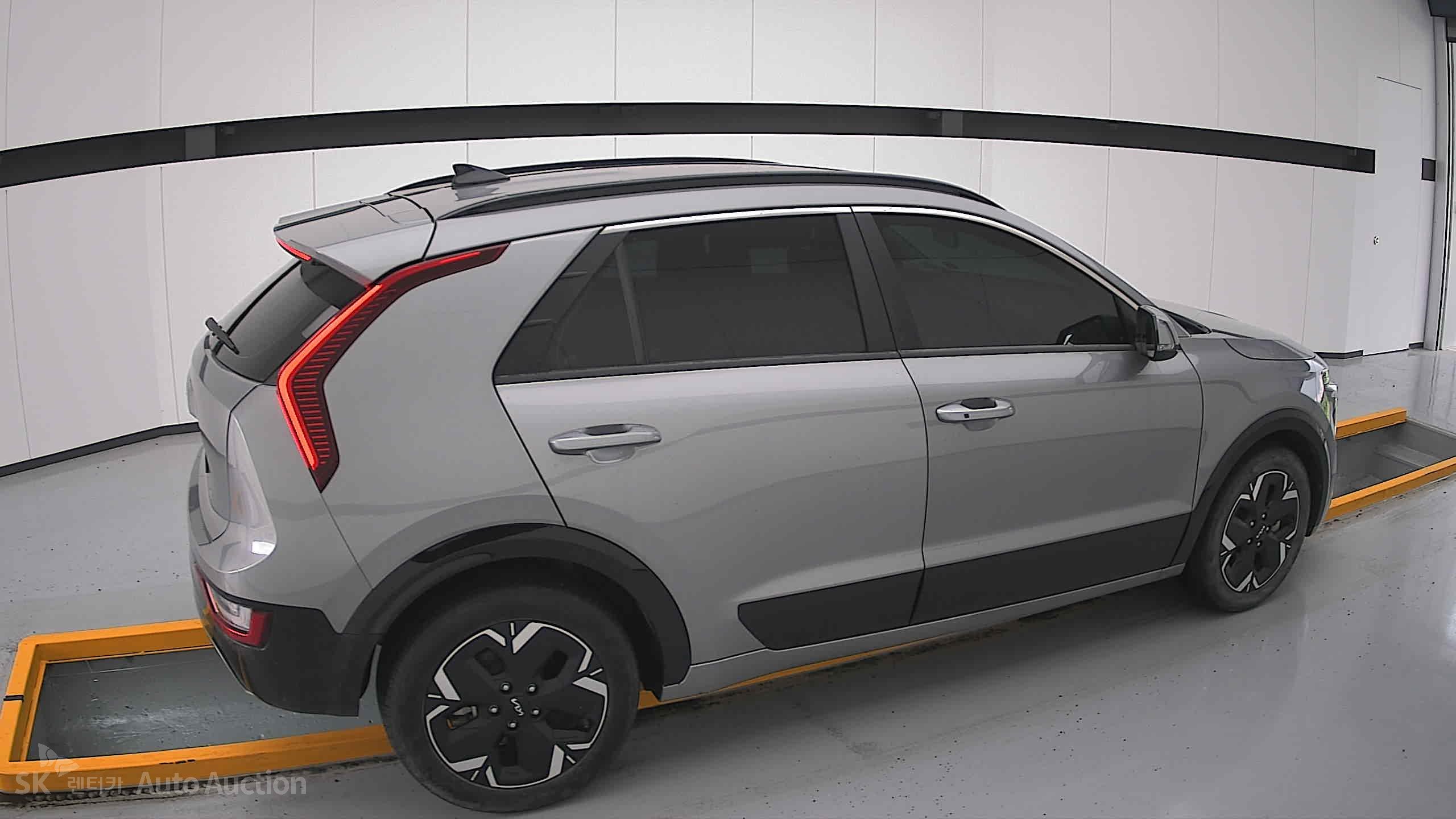 2023 - kia niro ev