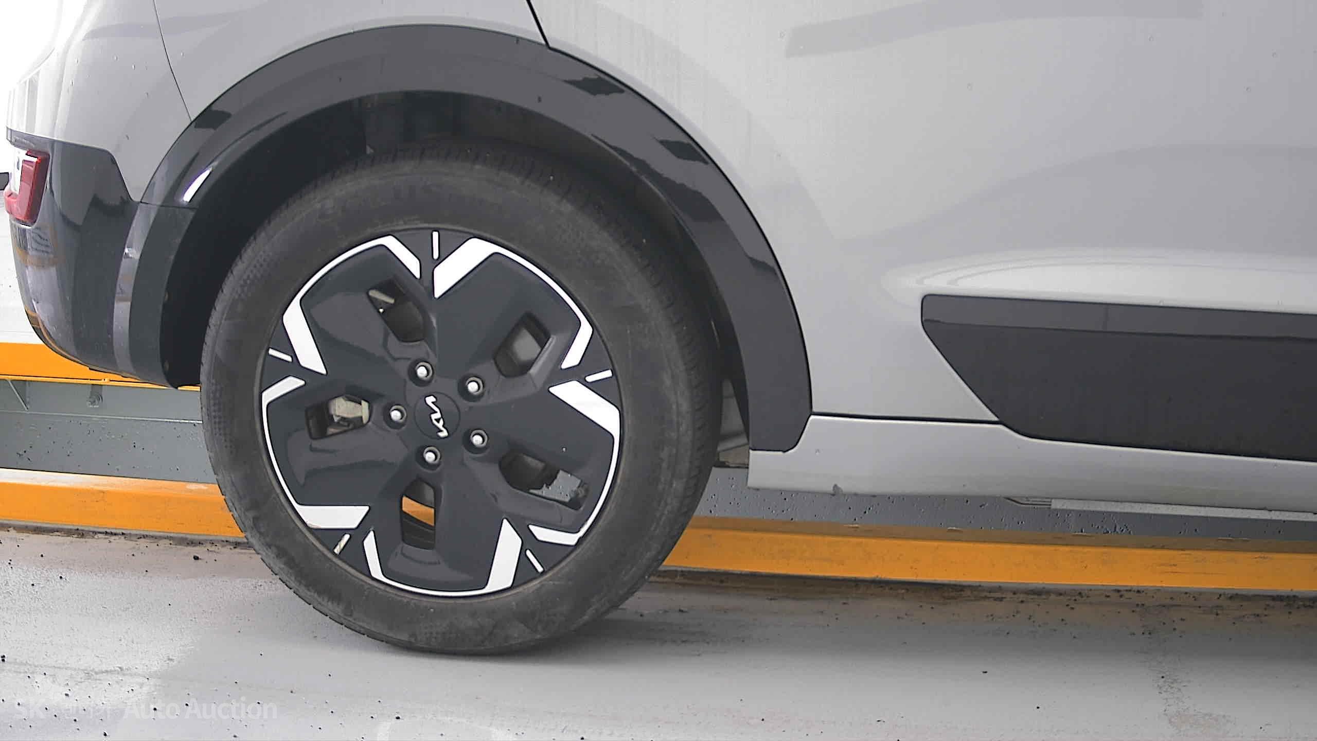 2023 - kia niro ev