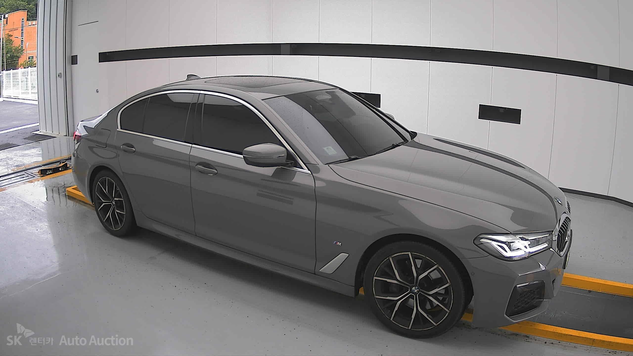 2022 - bmw 5 series