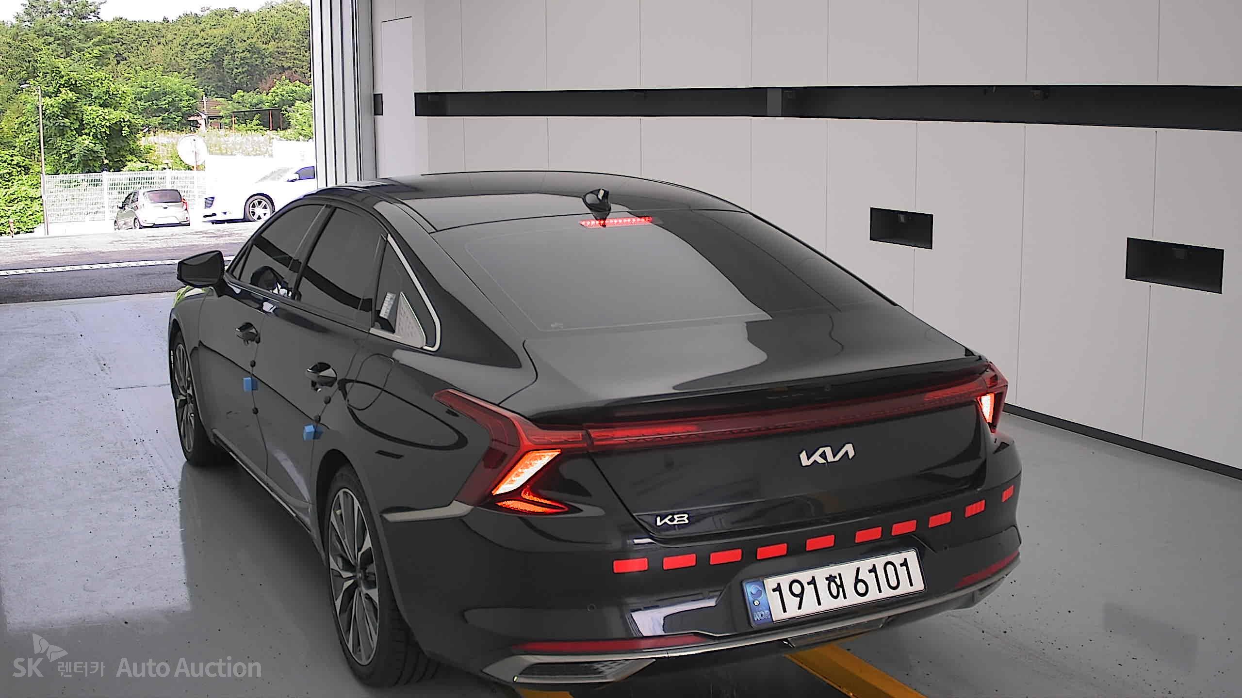 2023 - kia k8