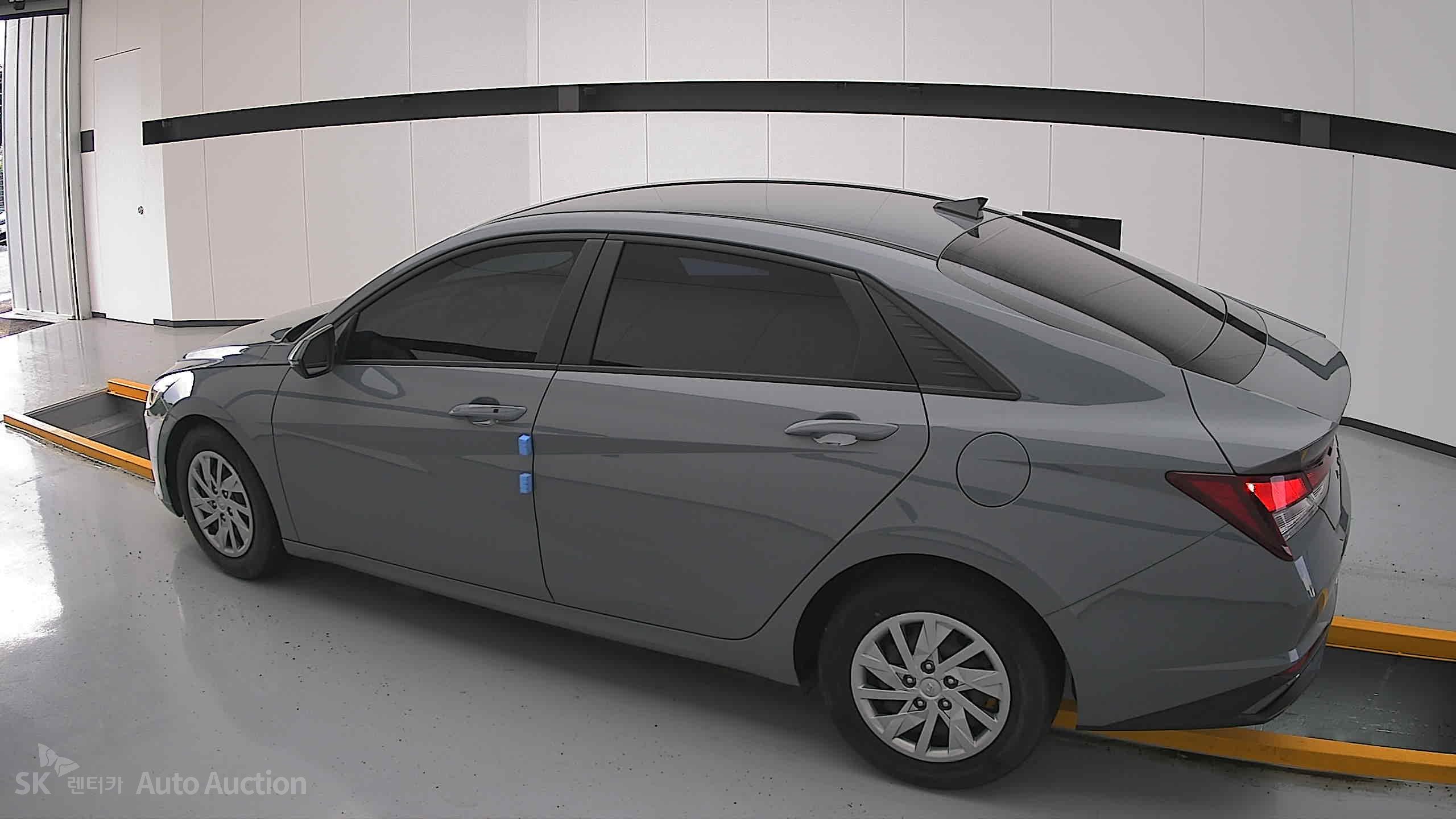 2021 - hyundai avante