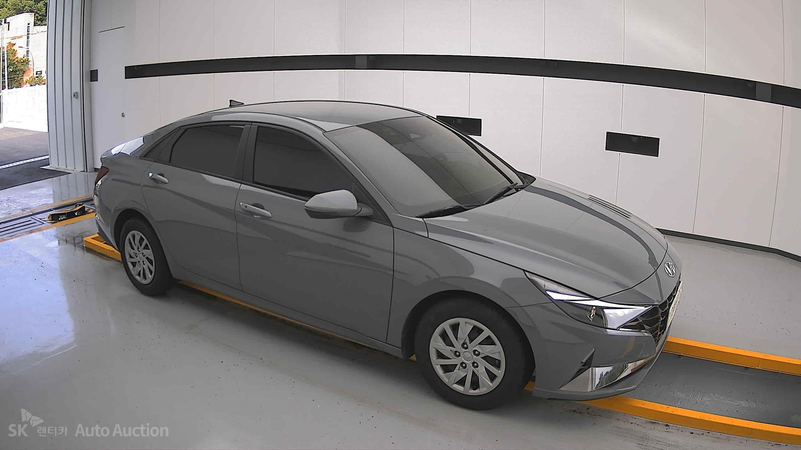 2021 - hyundai avante