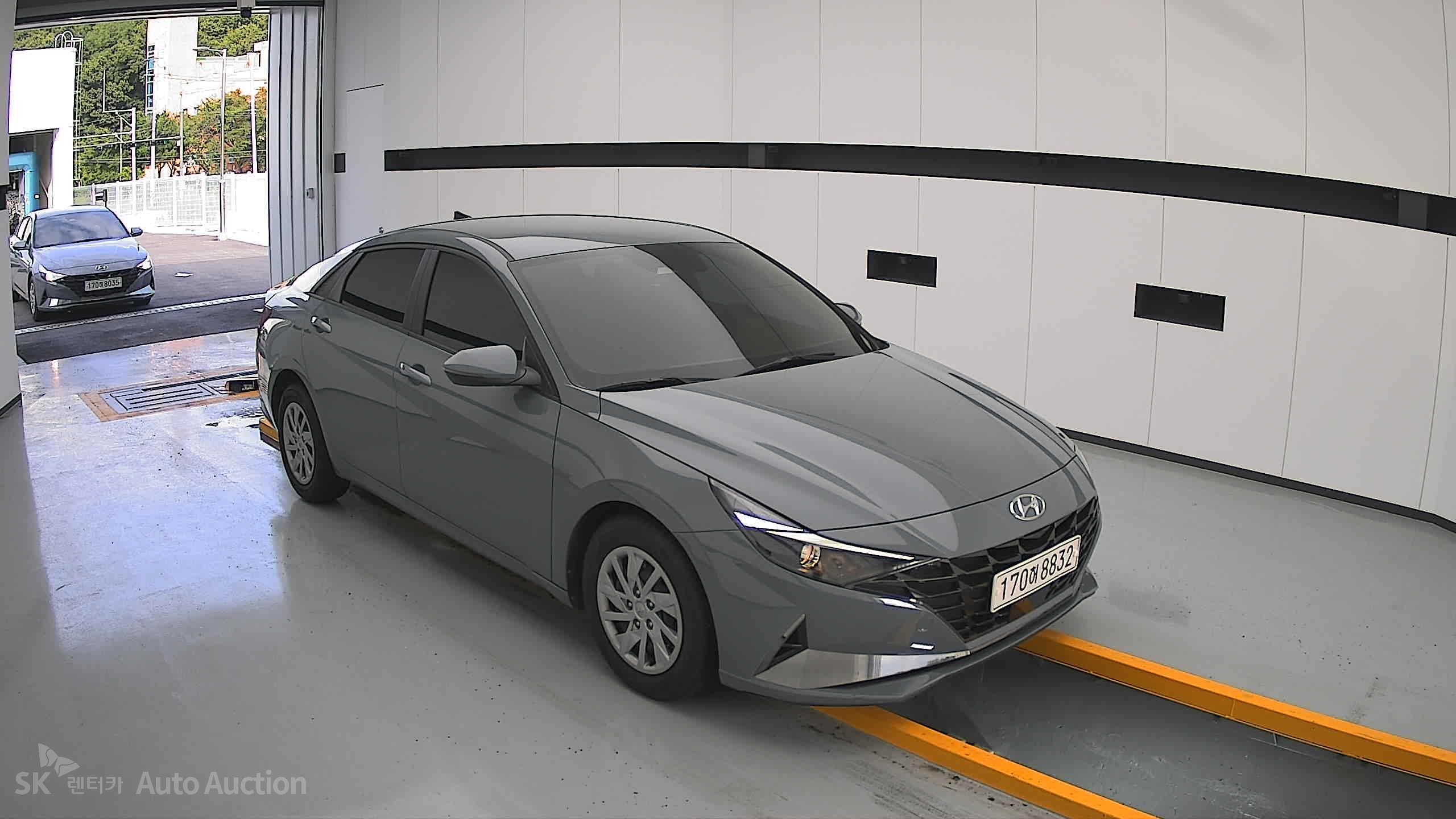 2021 - hyundai avante