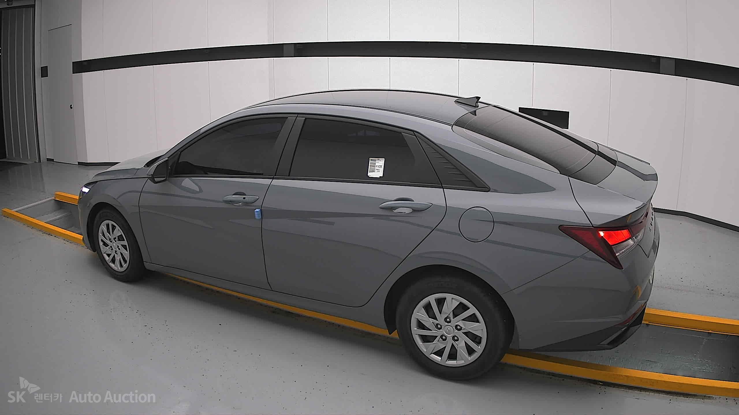 2021 - hyundai avante