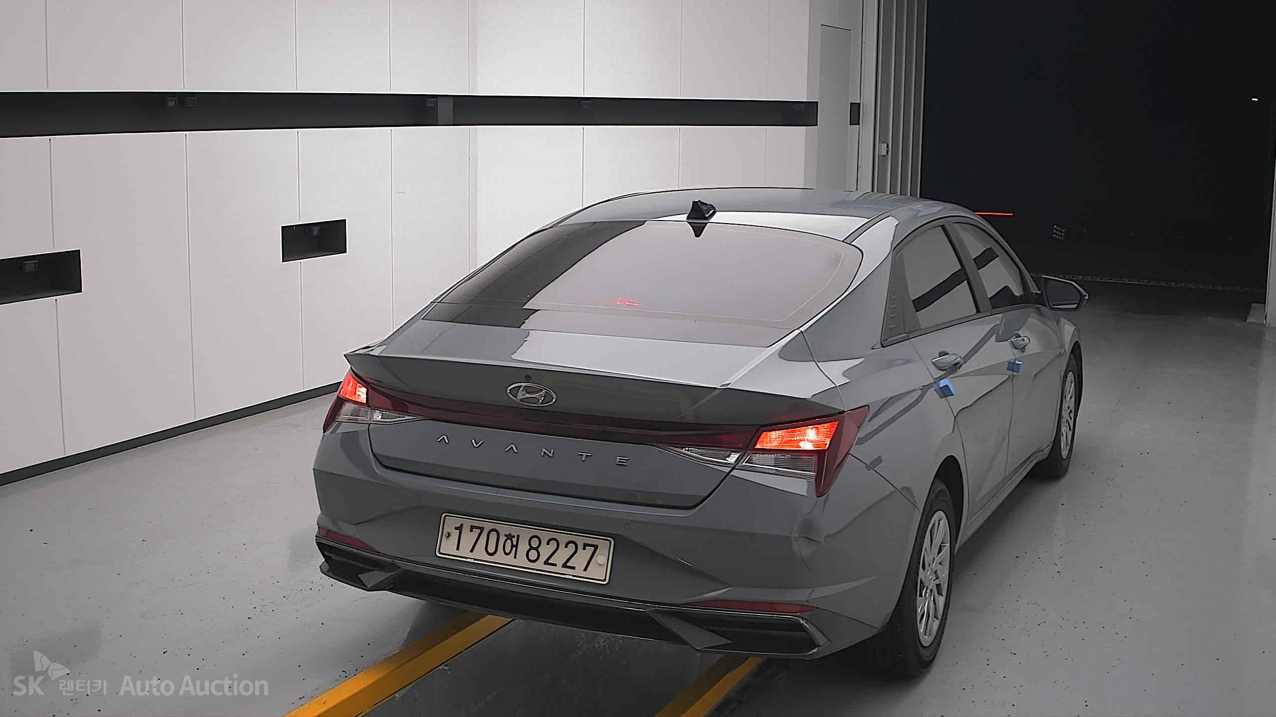 2021 - hyundai avante