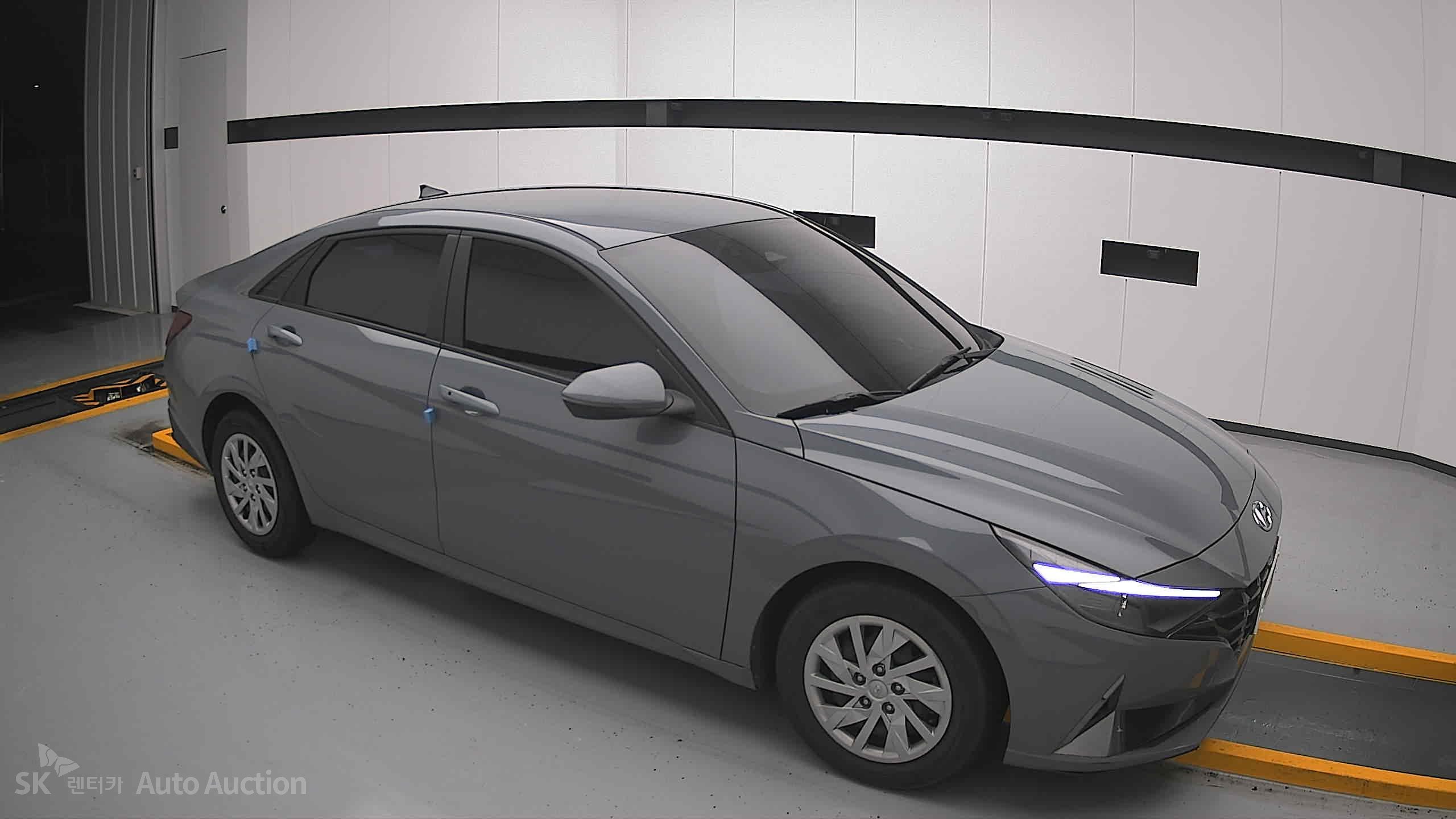 2021 - hyundai avante