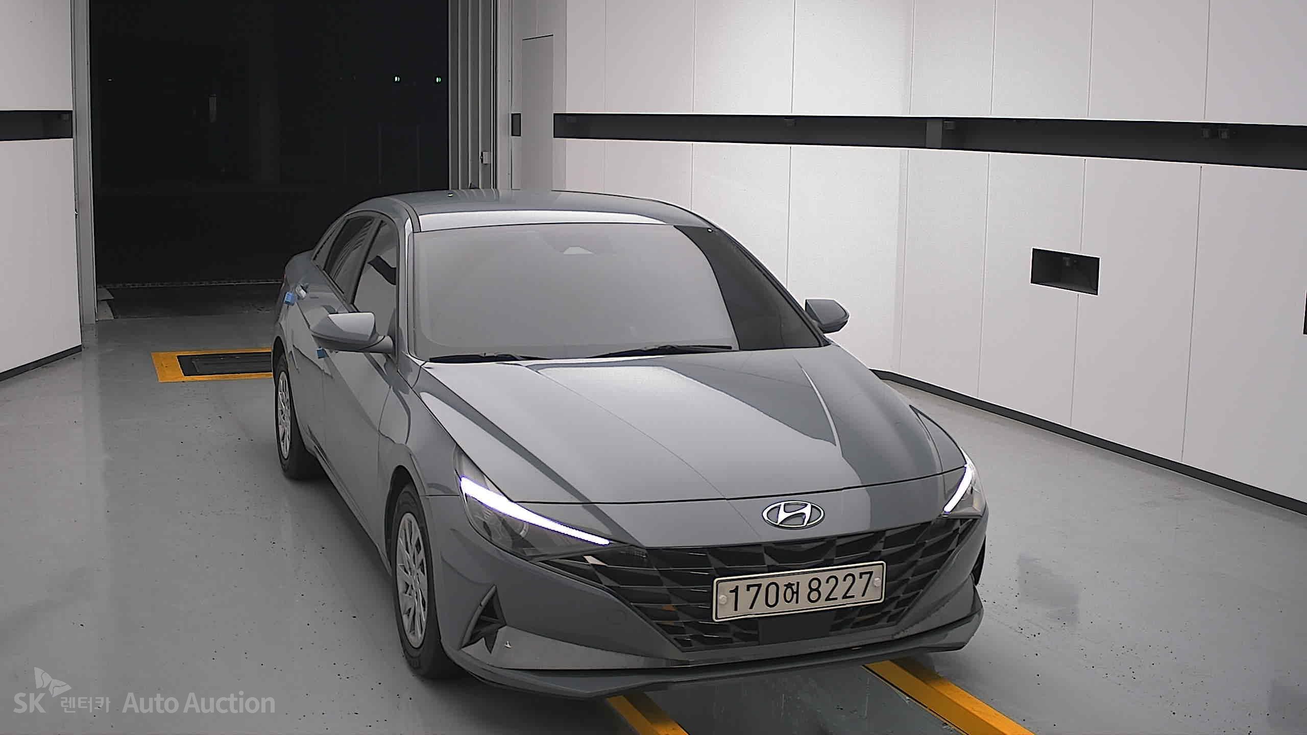 2021 - hyundai avante