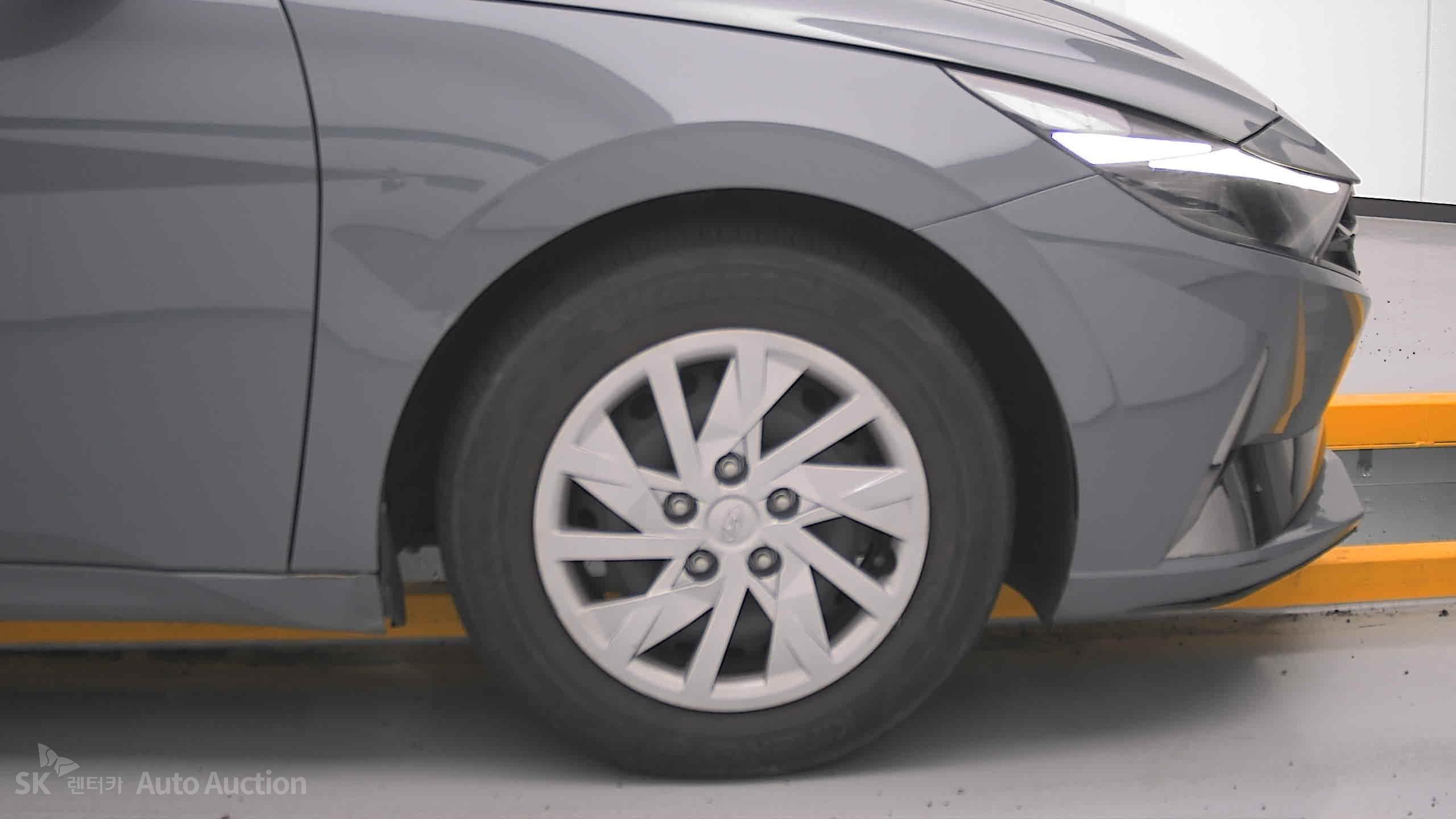 2021 - hyundai avante