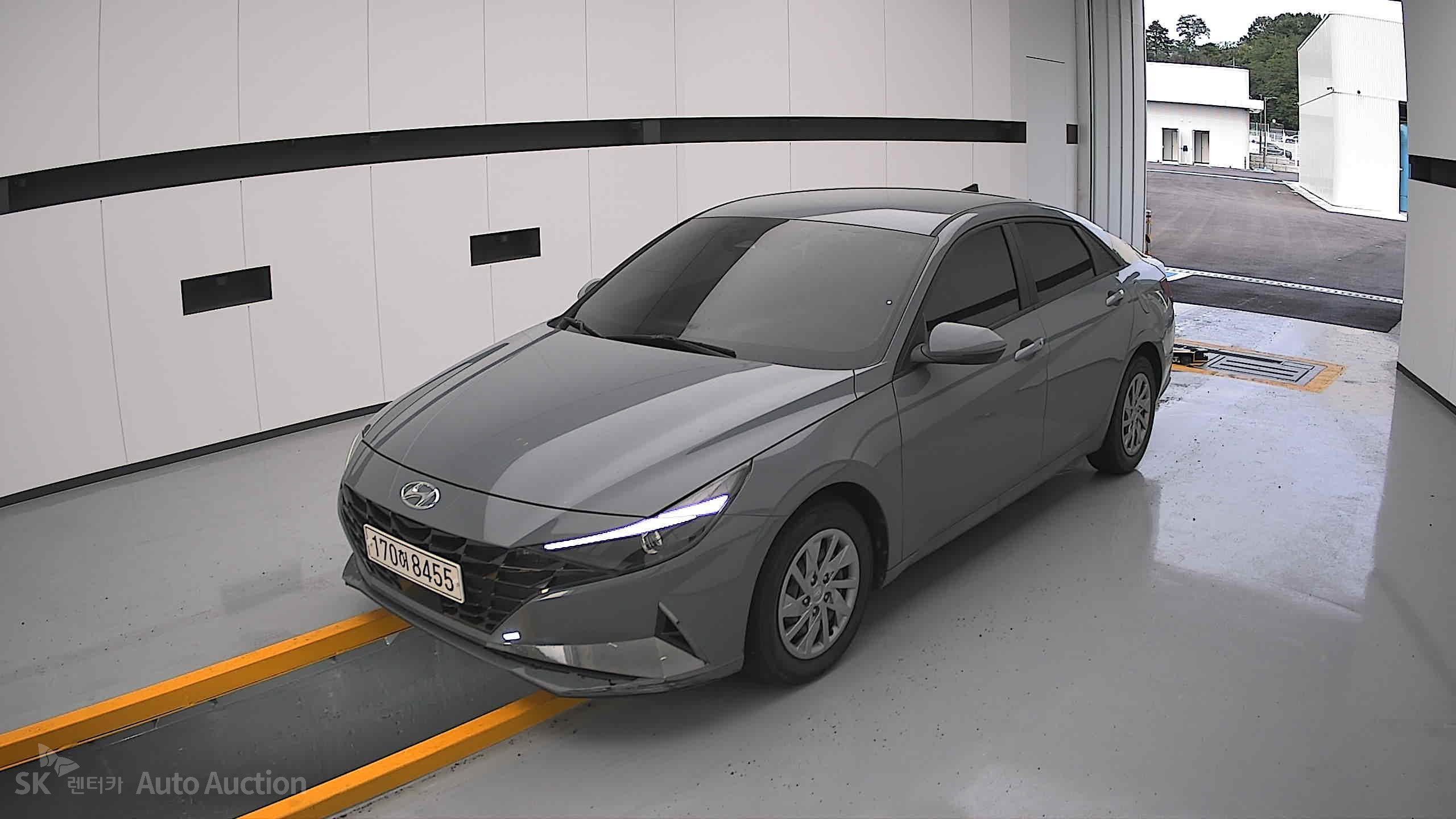 2021 - hyundai avante