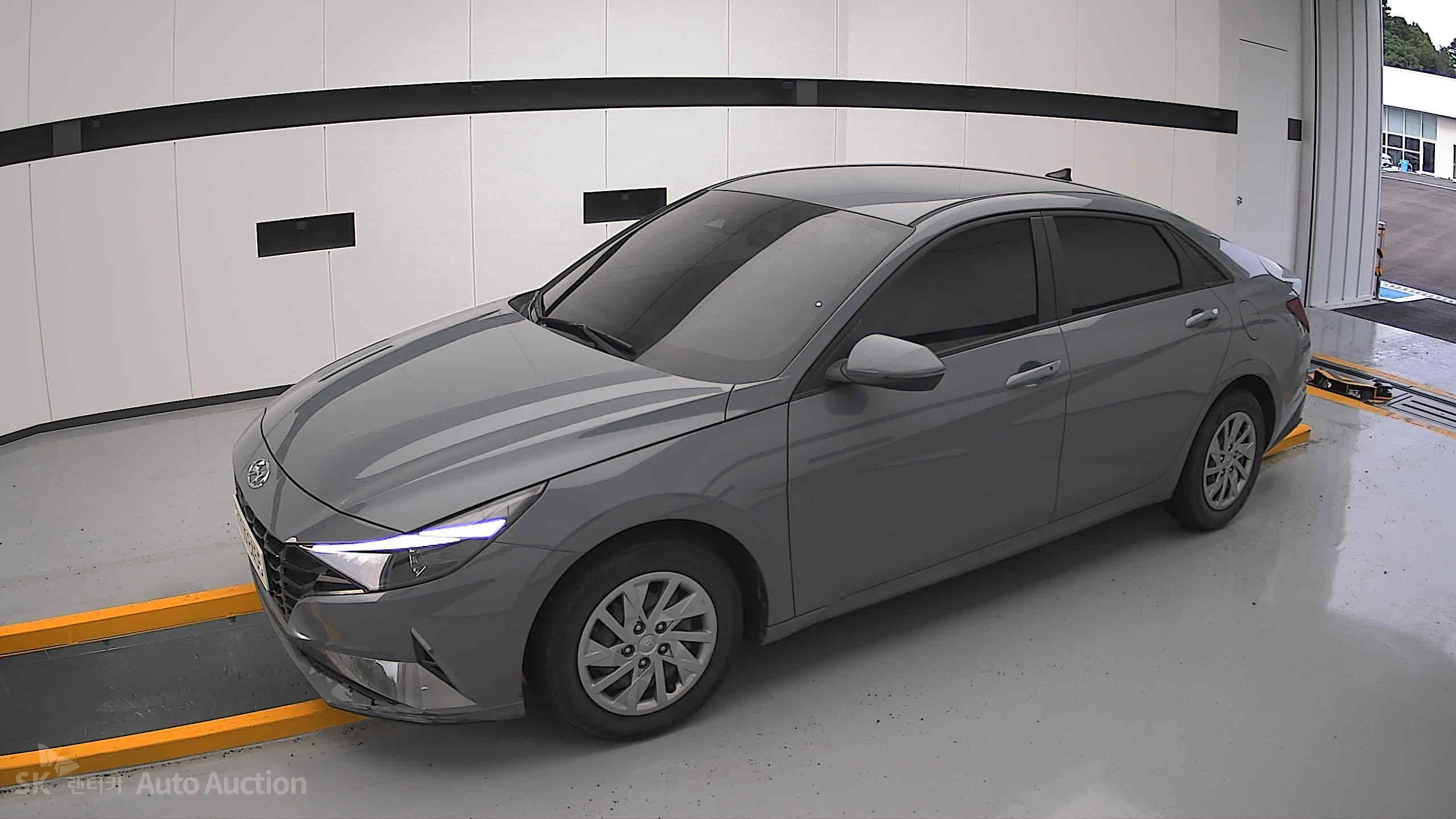 2021 - hyundai avante