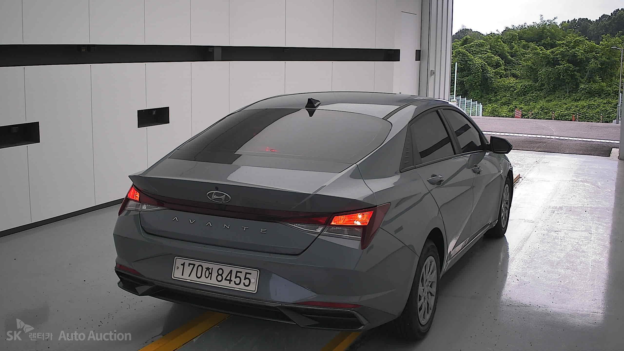 2021 - hyundai avante
