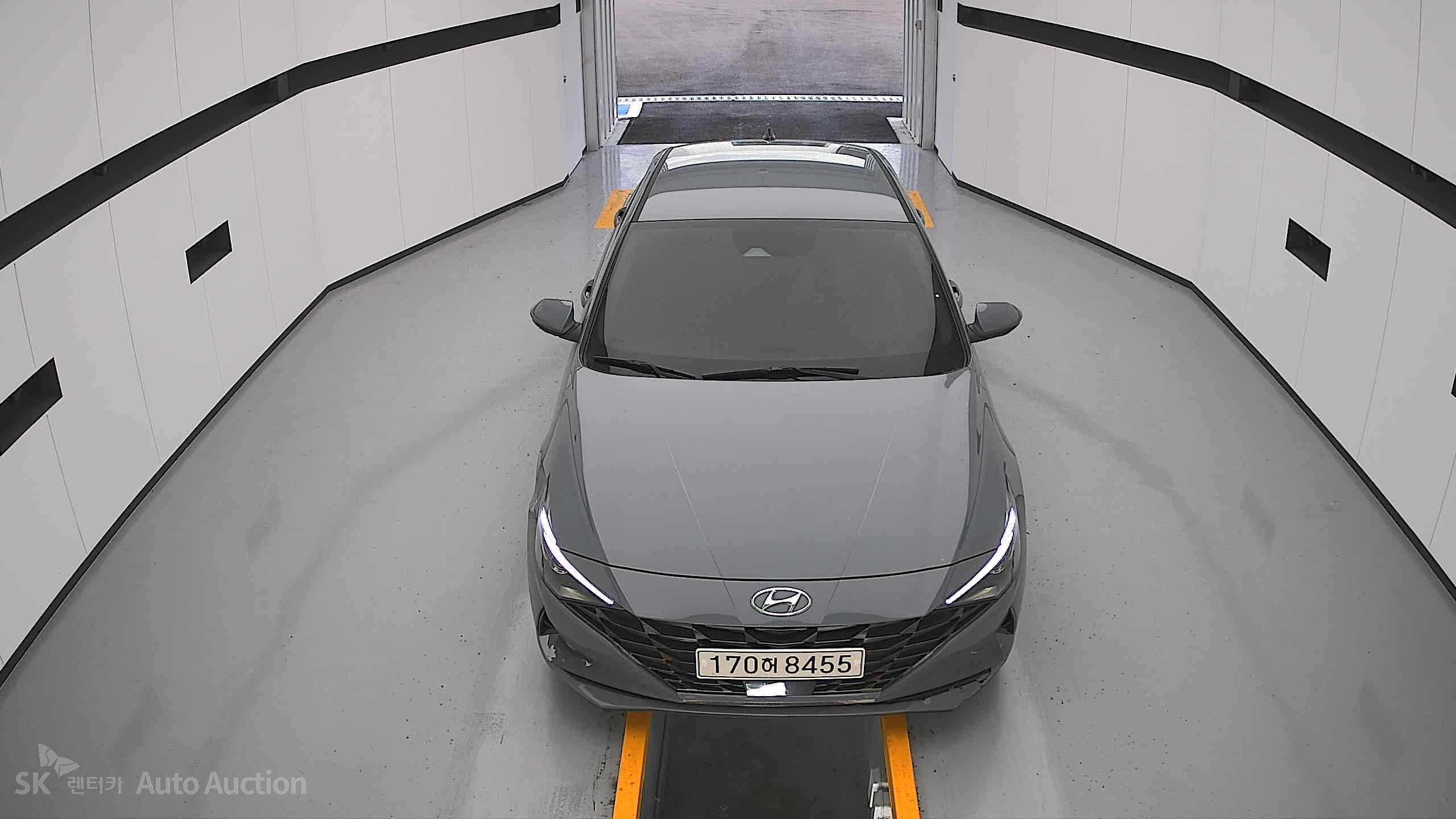 2021 - hyundai avante