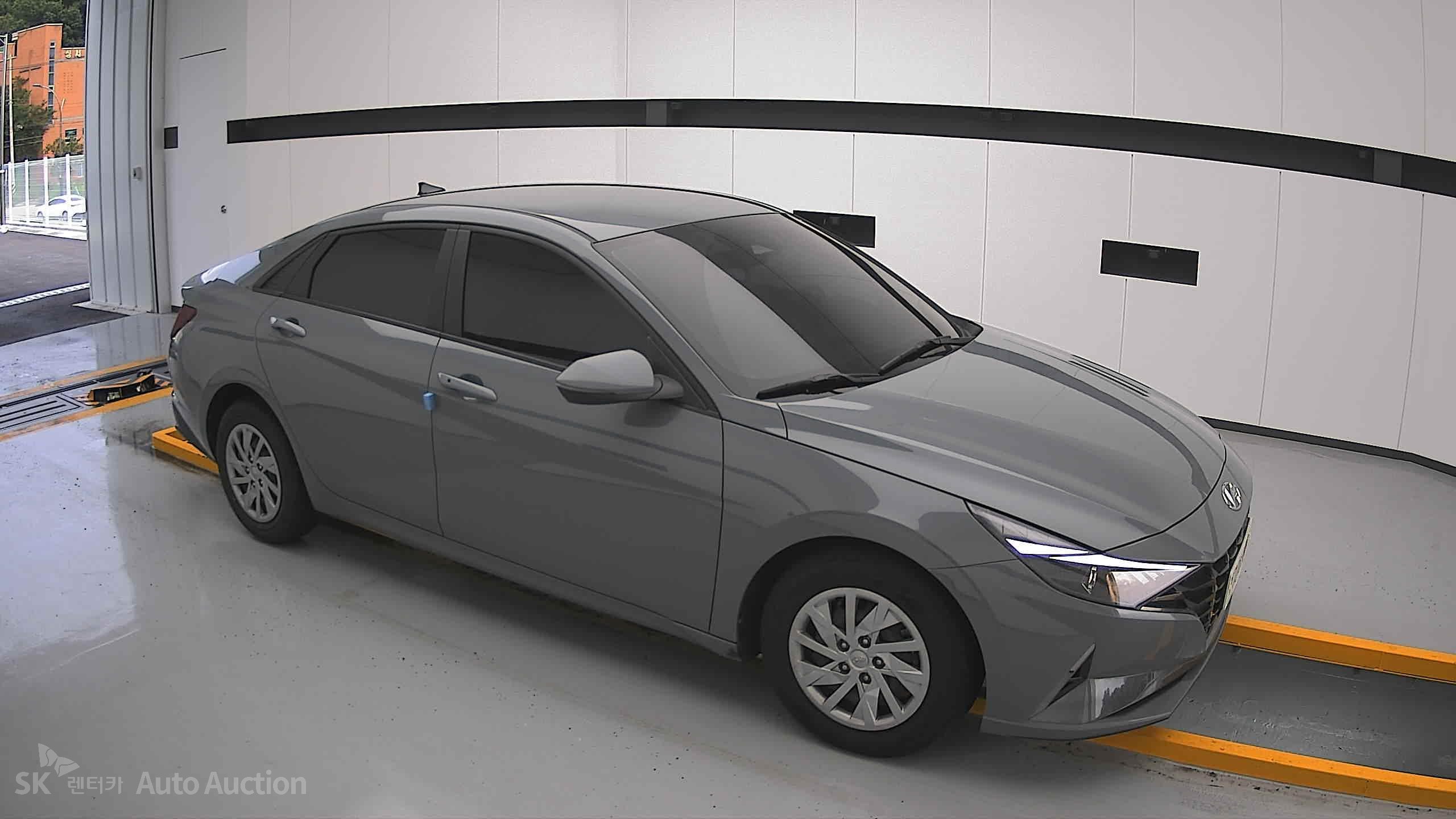 2021 - hyundai avante