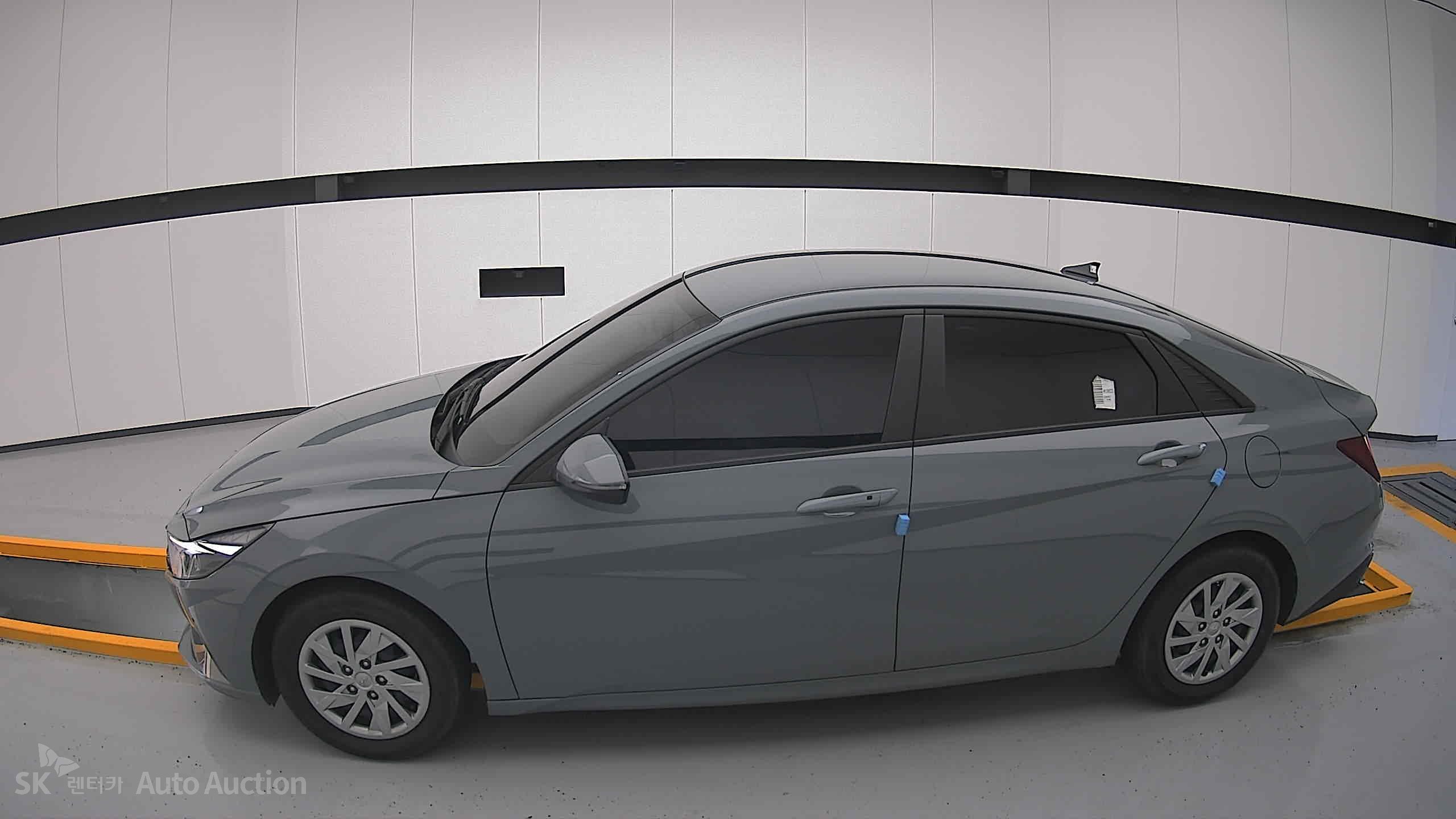 2021 - hyundai avante