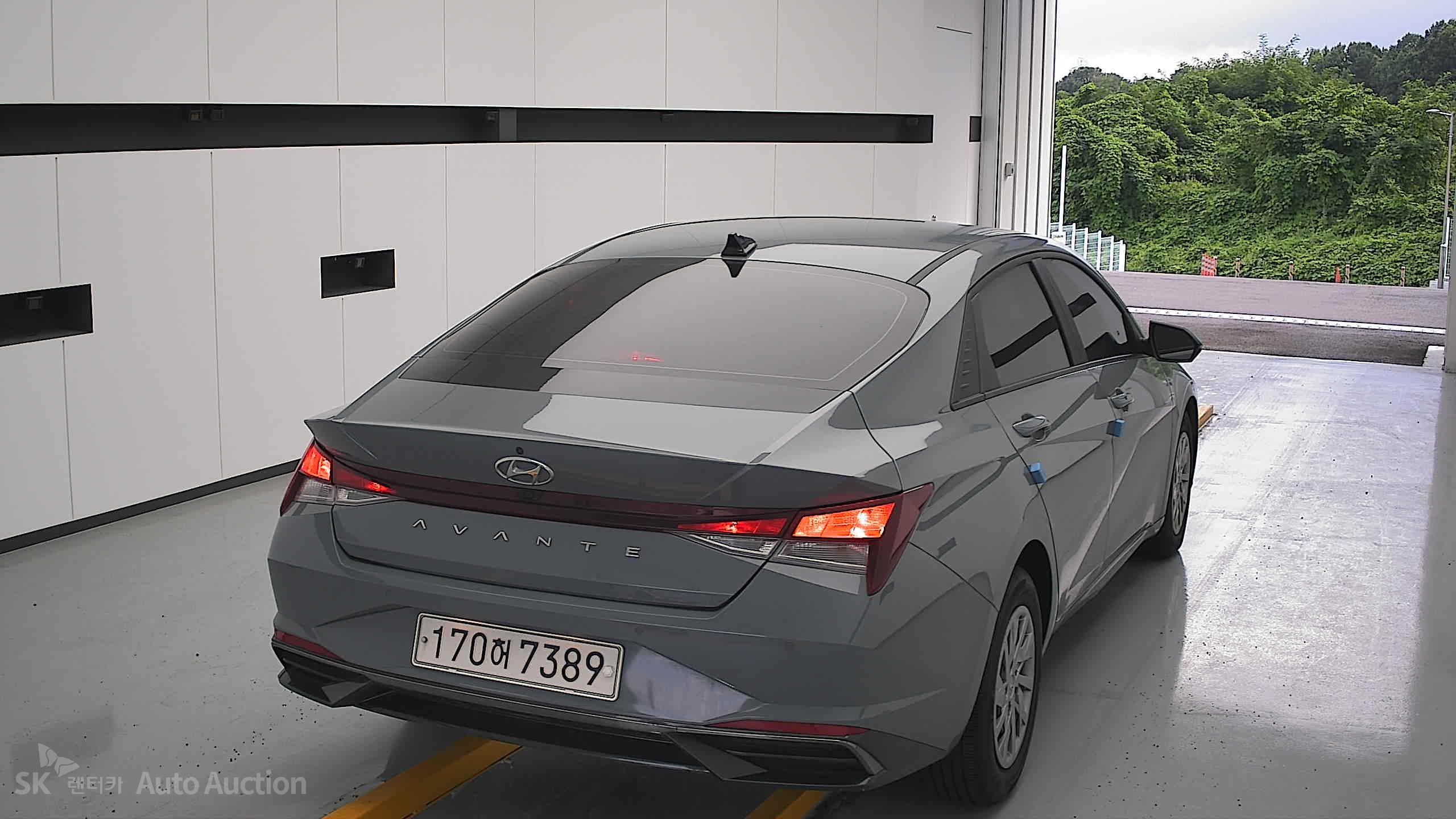 2021 - hyundai avante