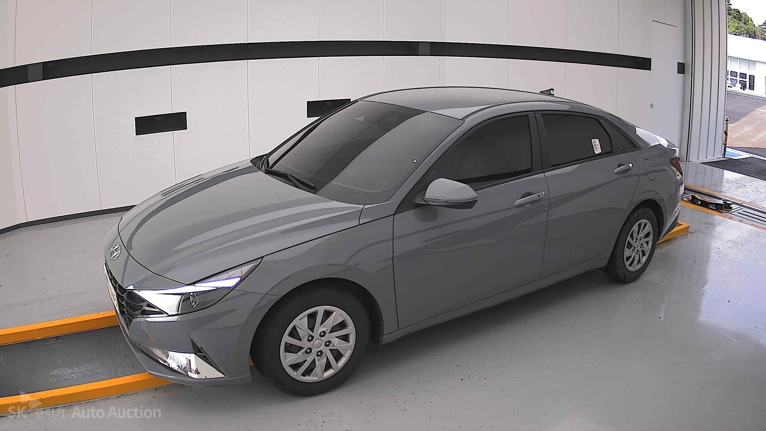2021 - hyundai avante