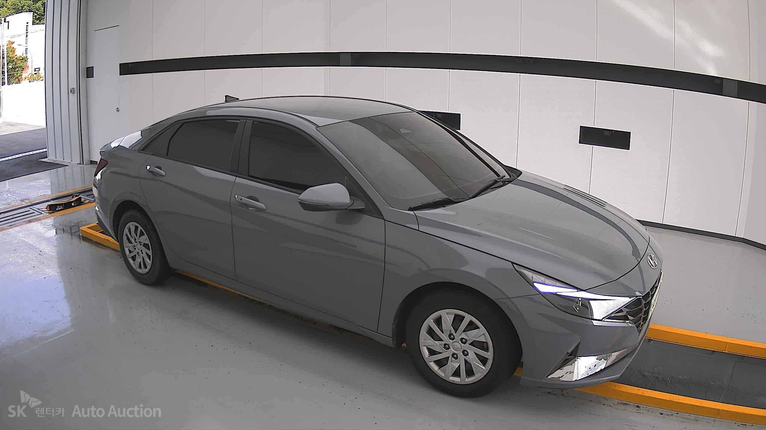 2021 - hyundai avante