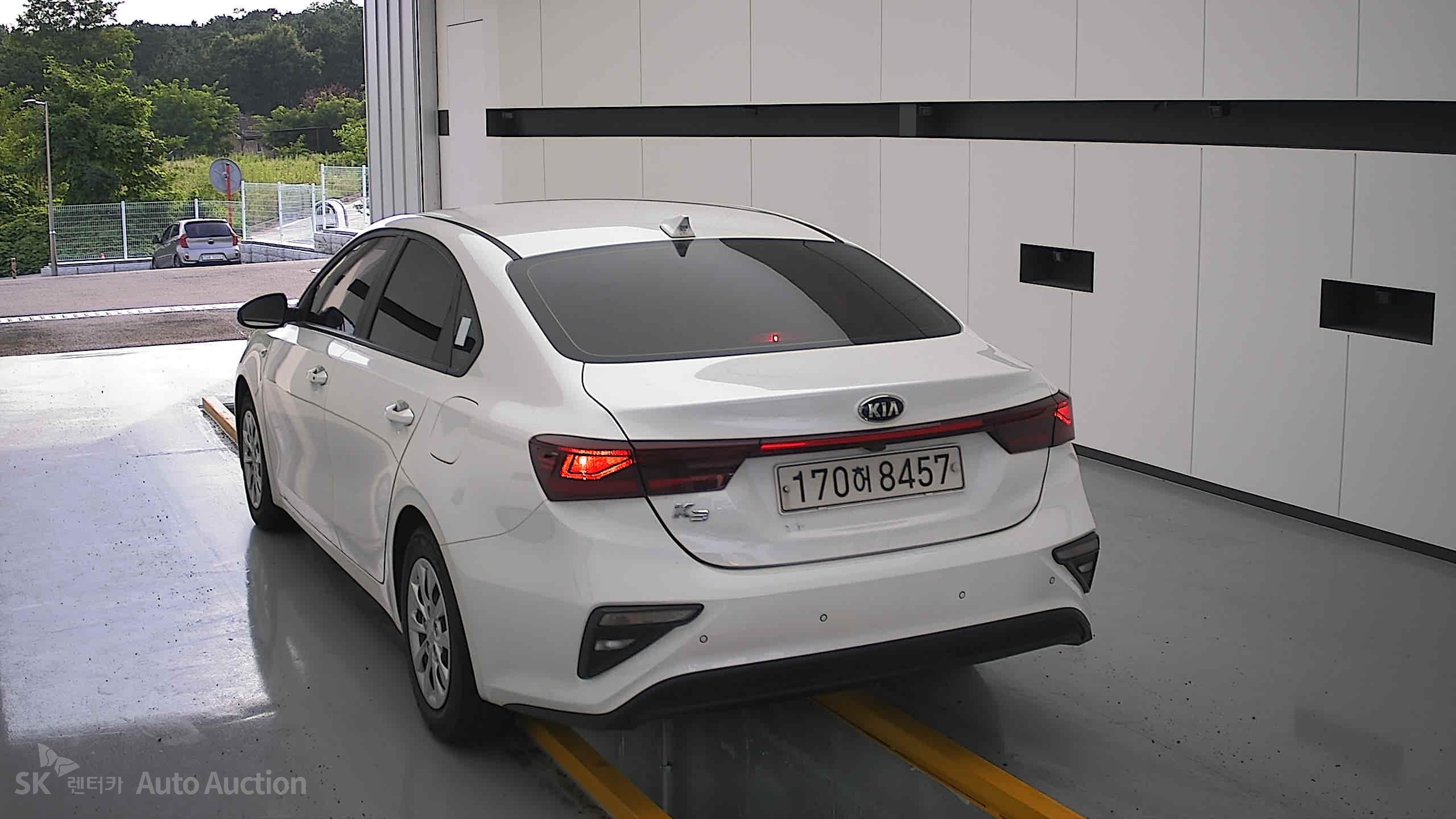 2021 - kia k3
