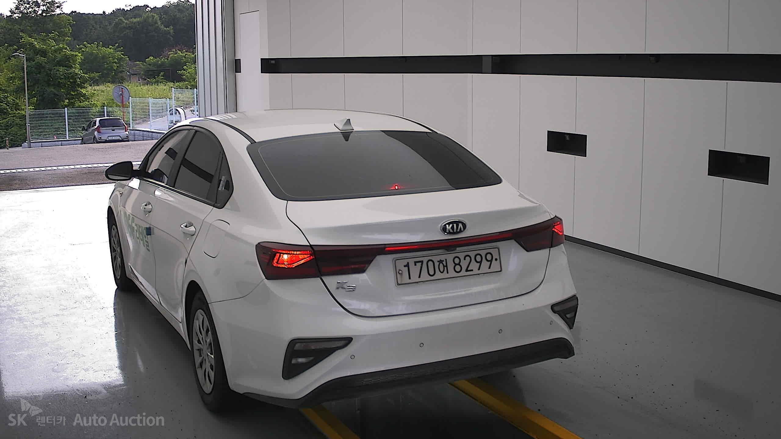 2021 - kia k3