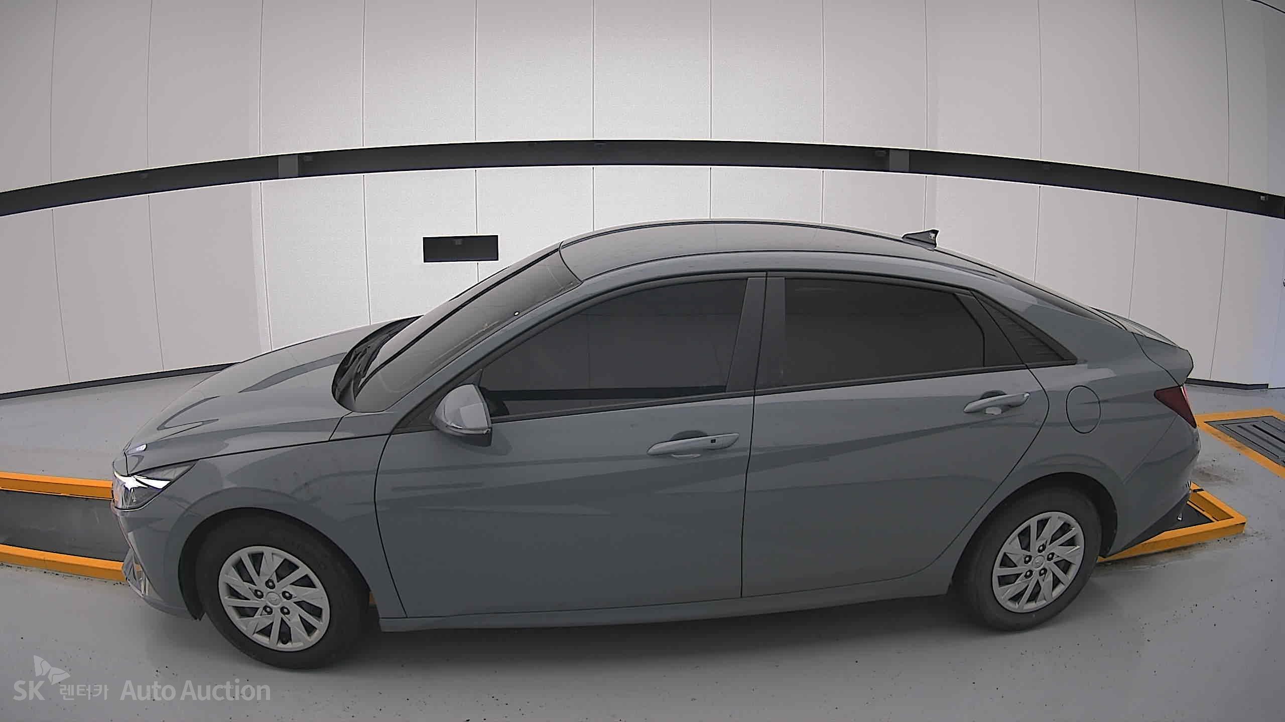 2021 - hyundai avante