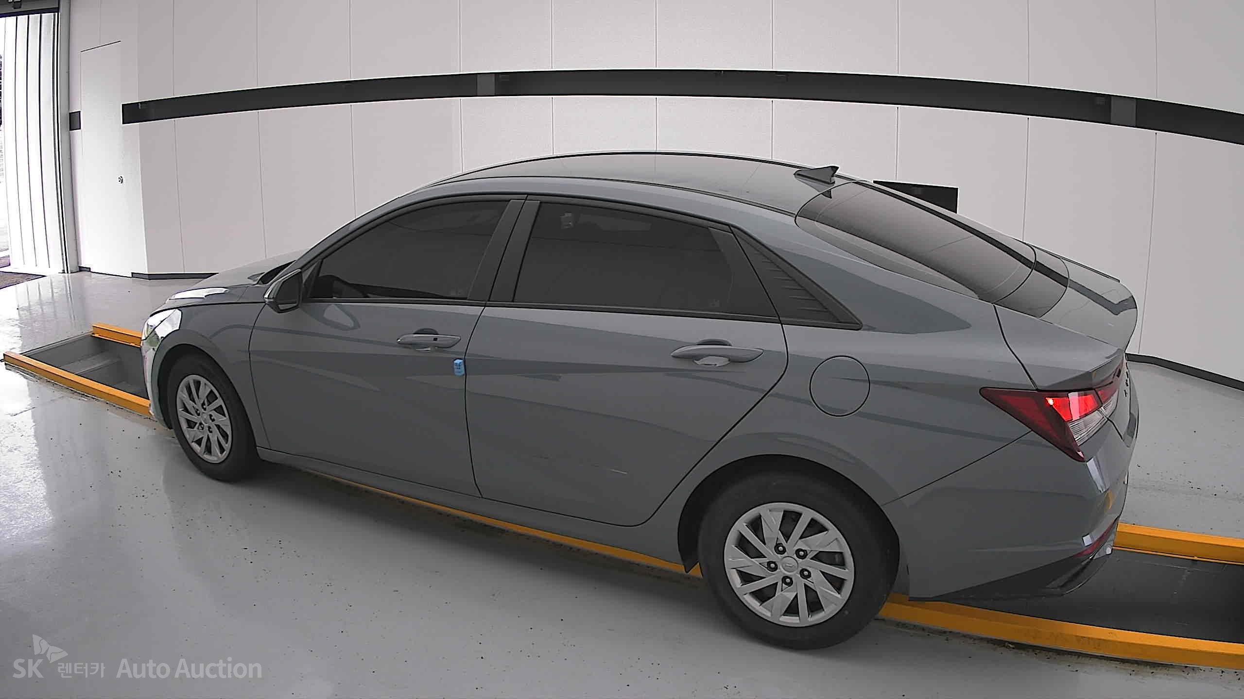 2022 - hyundai avante
