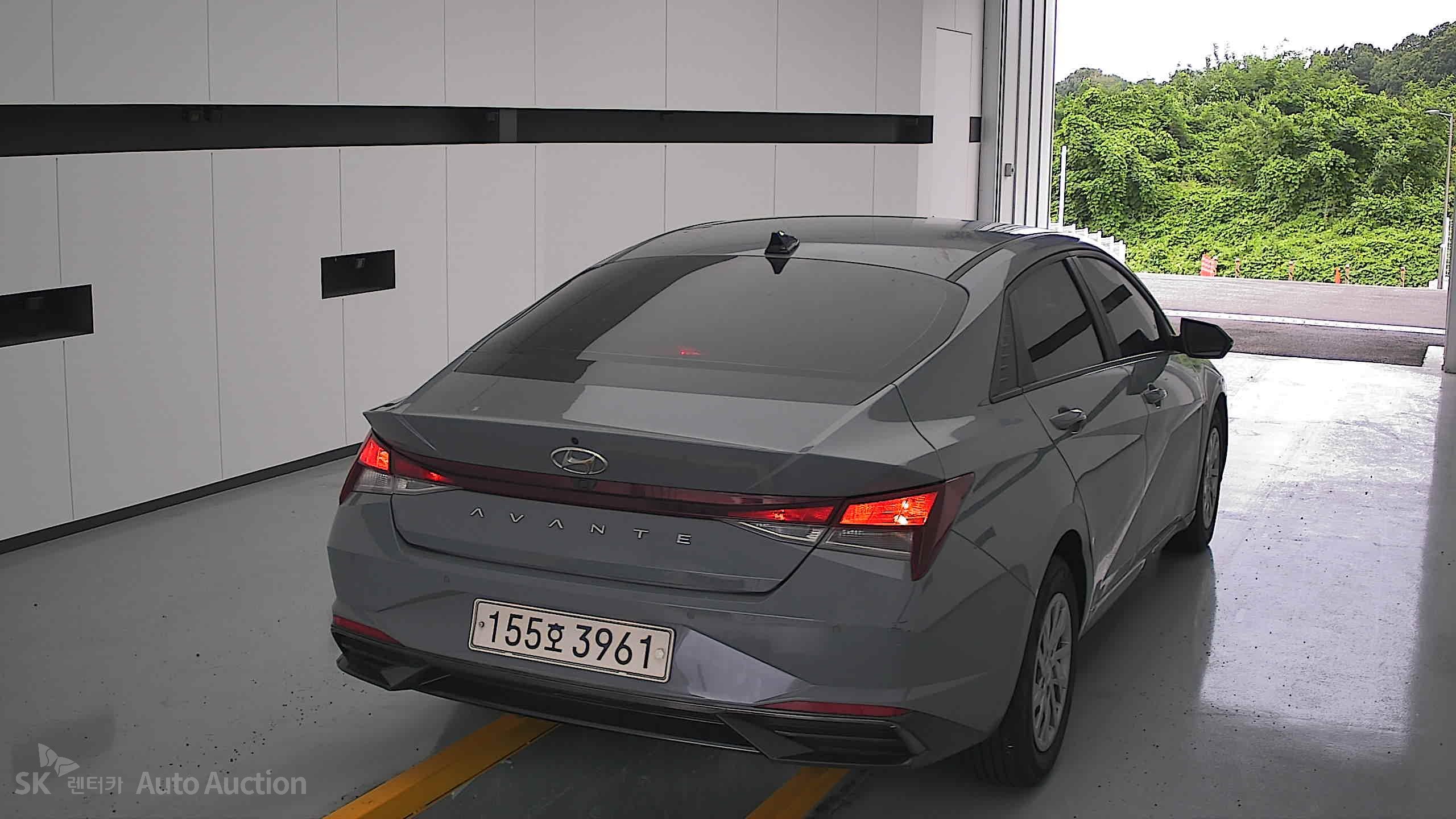2022 - hyundai avante