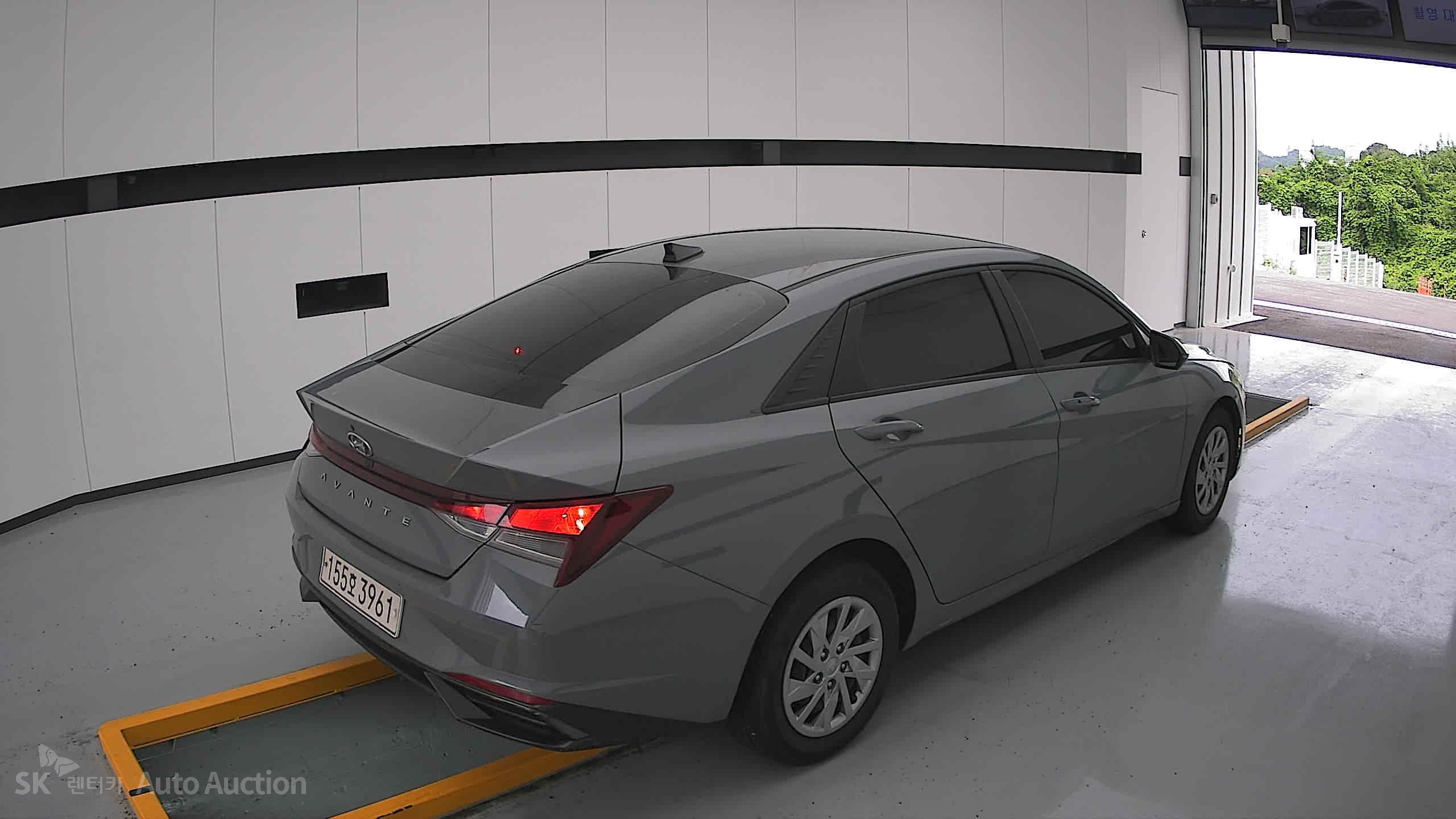 2022 - hyundai avante