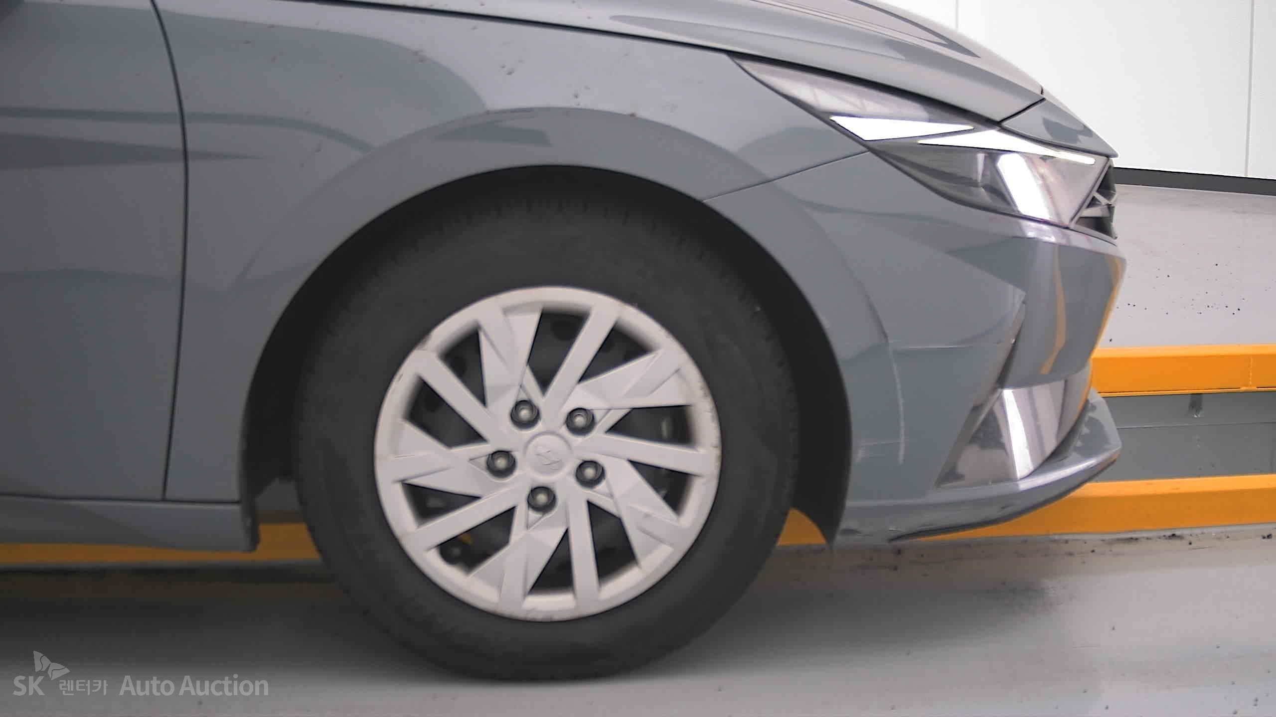 2022 - hyundai avante