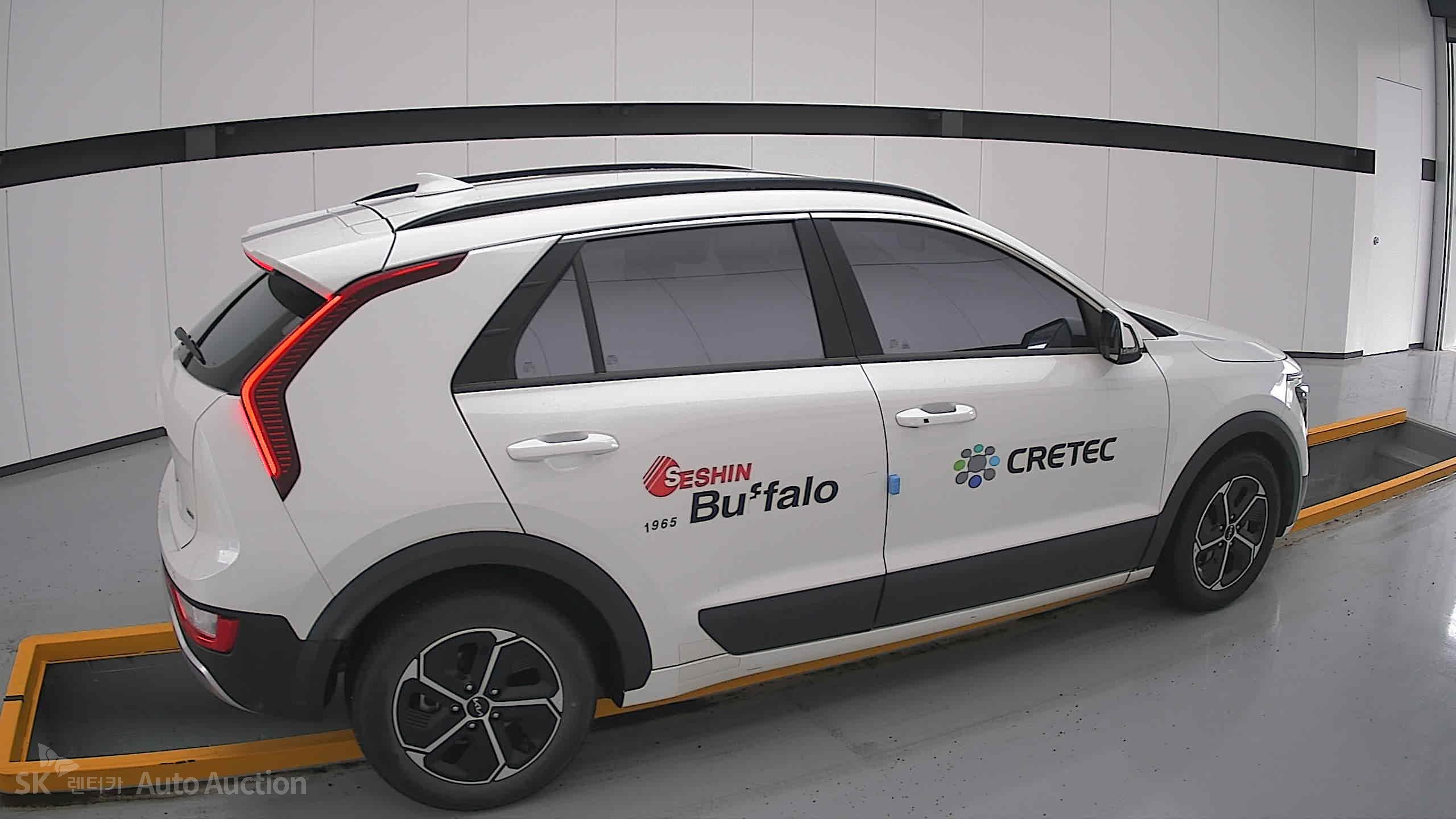 2022 - kia all-new niro