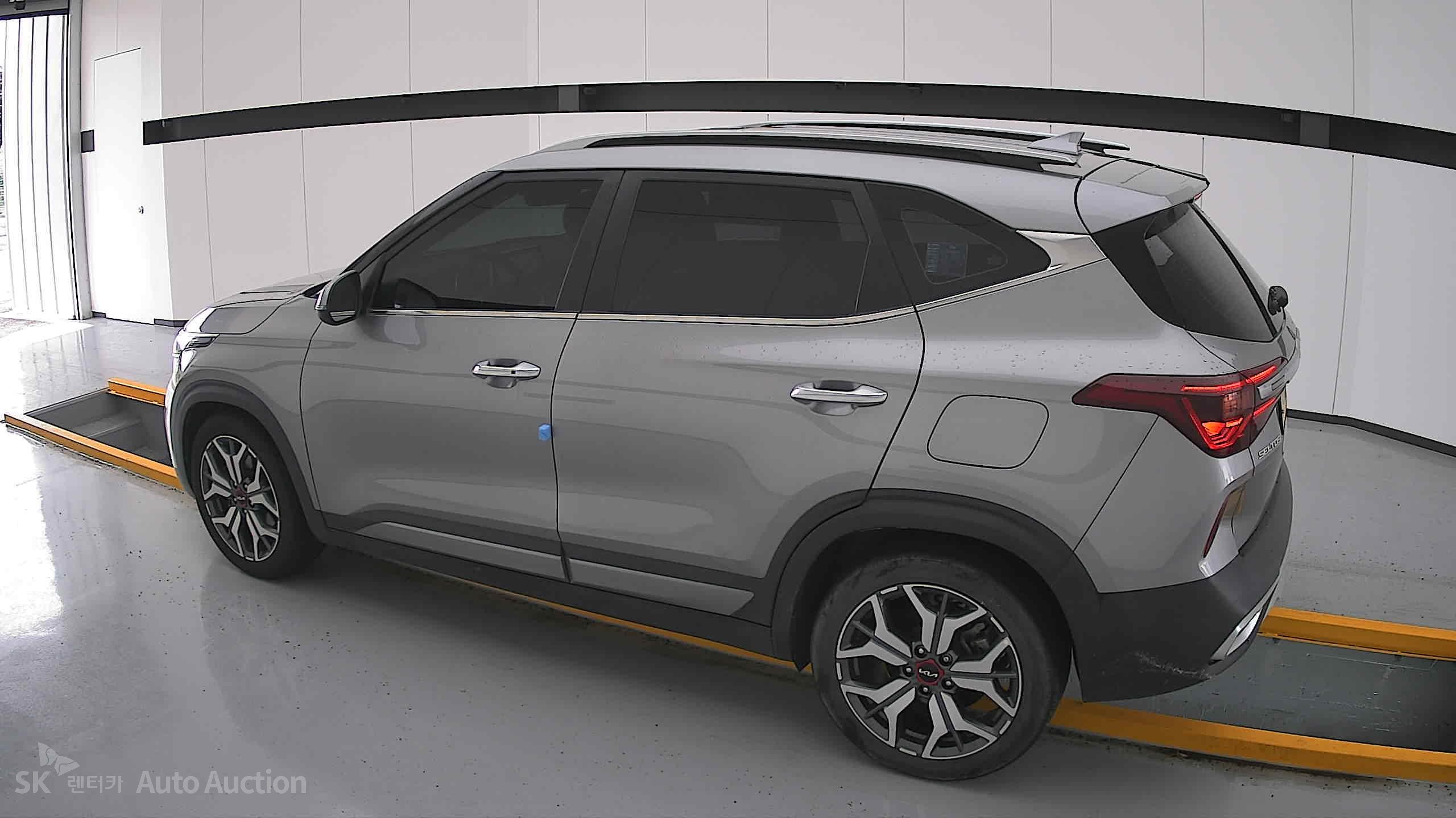 2023 - kia seltos