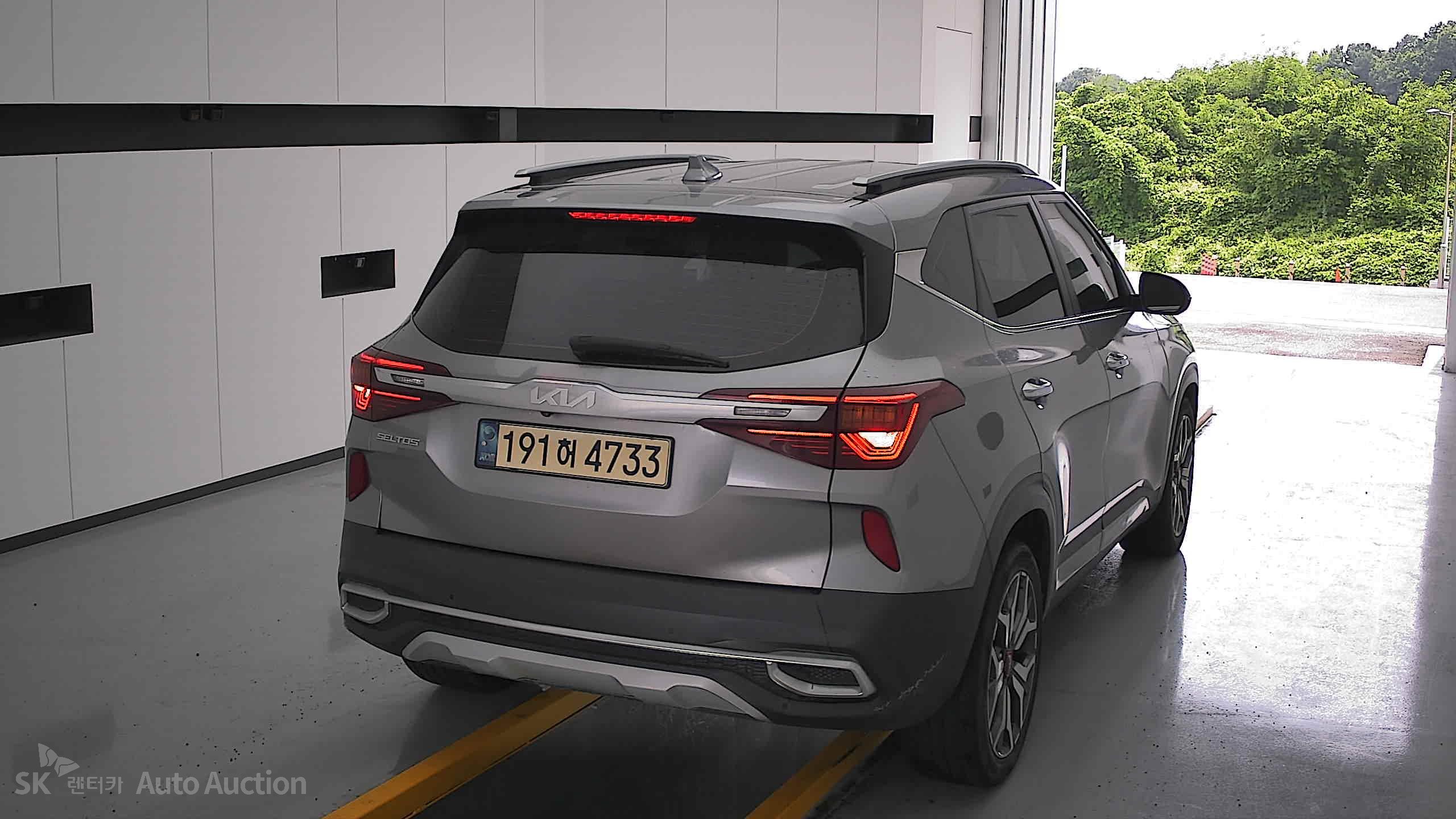 2023 - kia seltos
