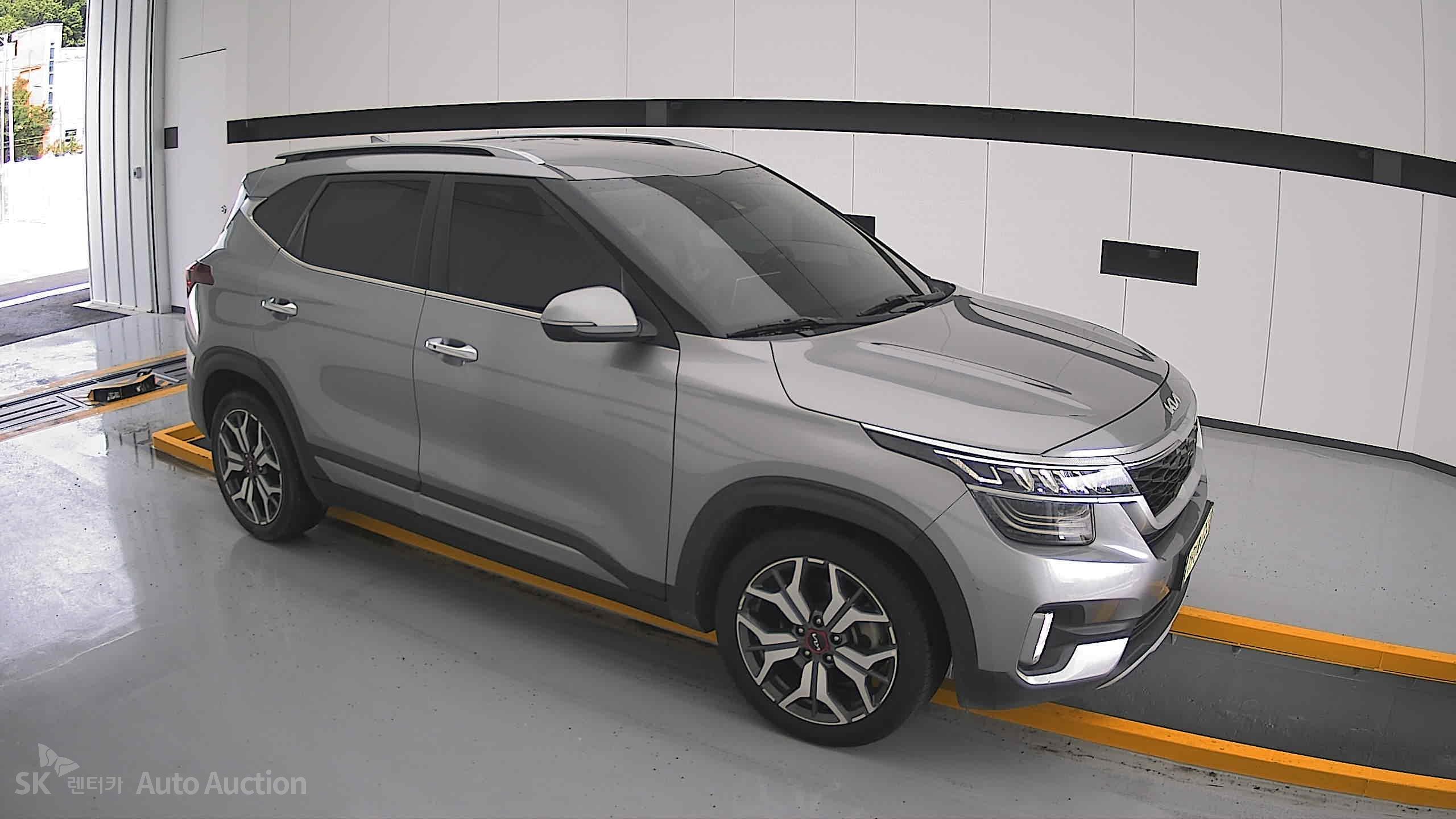 2023 - kia seltos