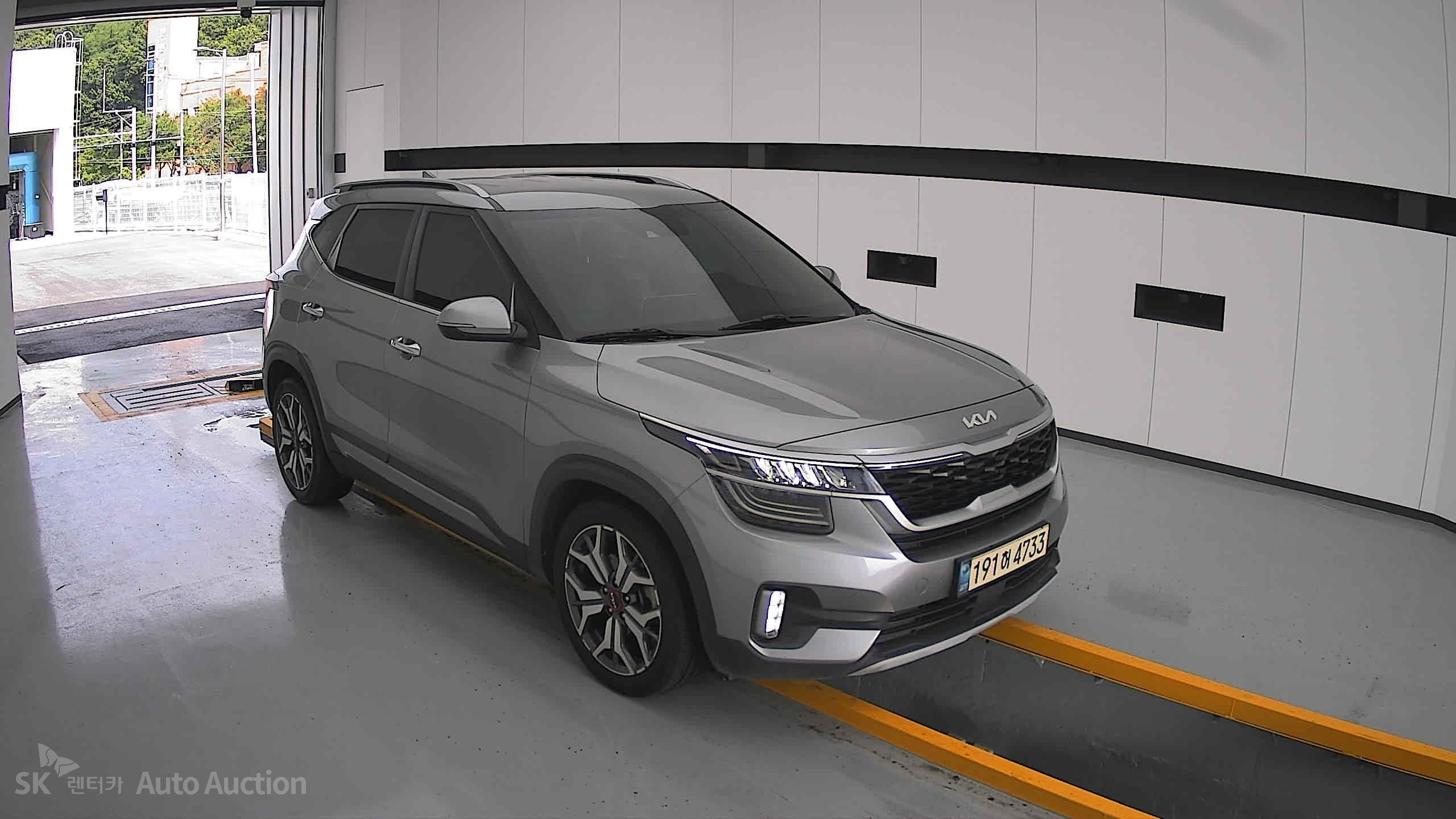 2023 - kia seltos