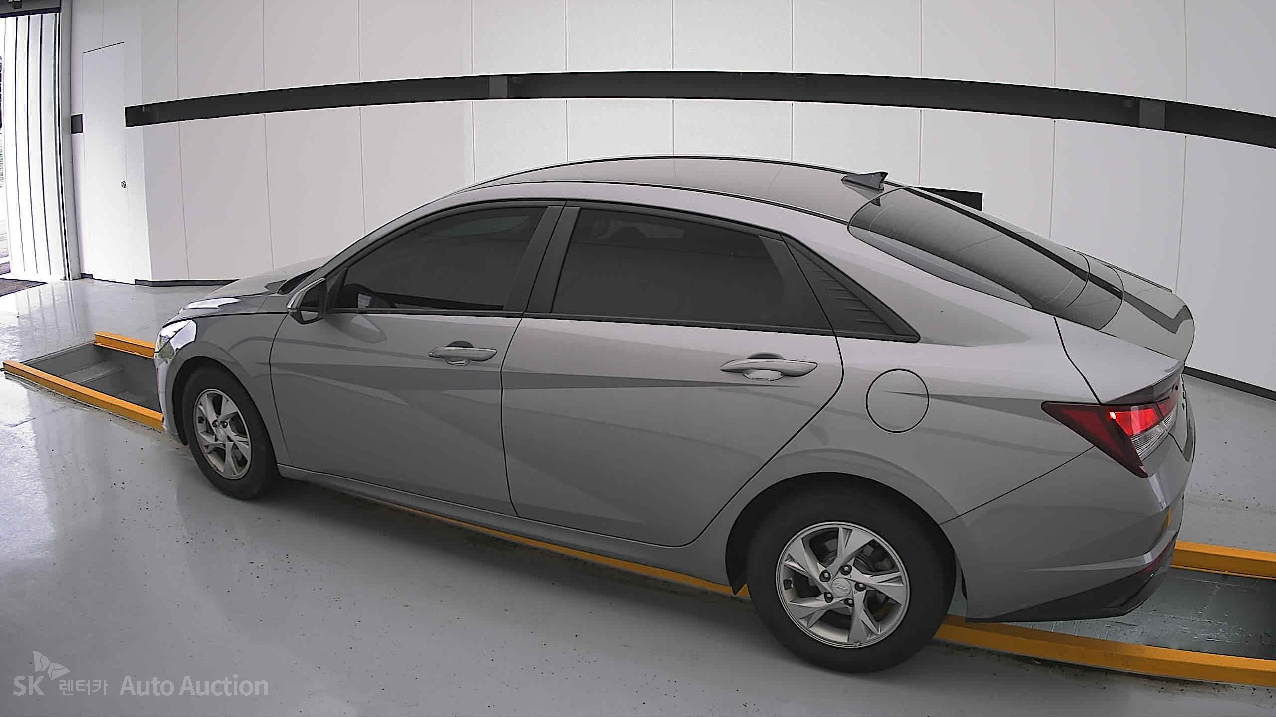 2023 - hyundai avante