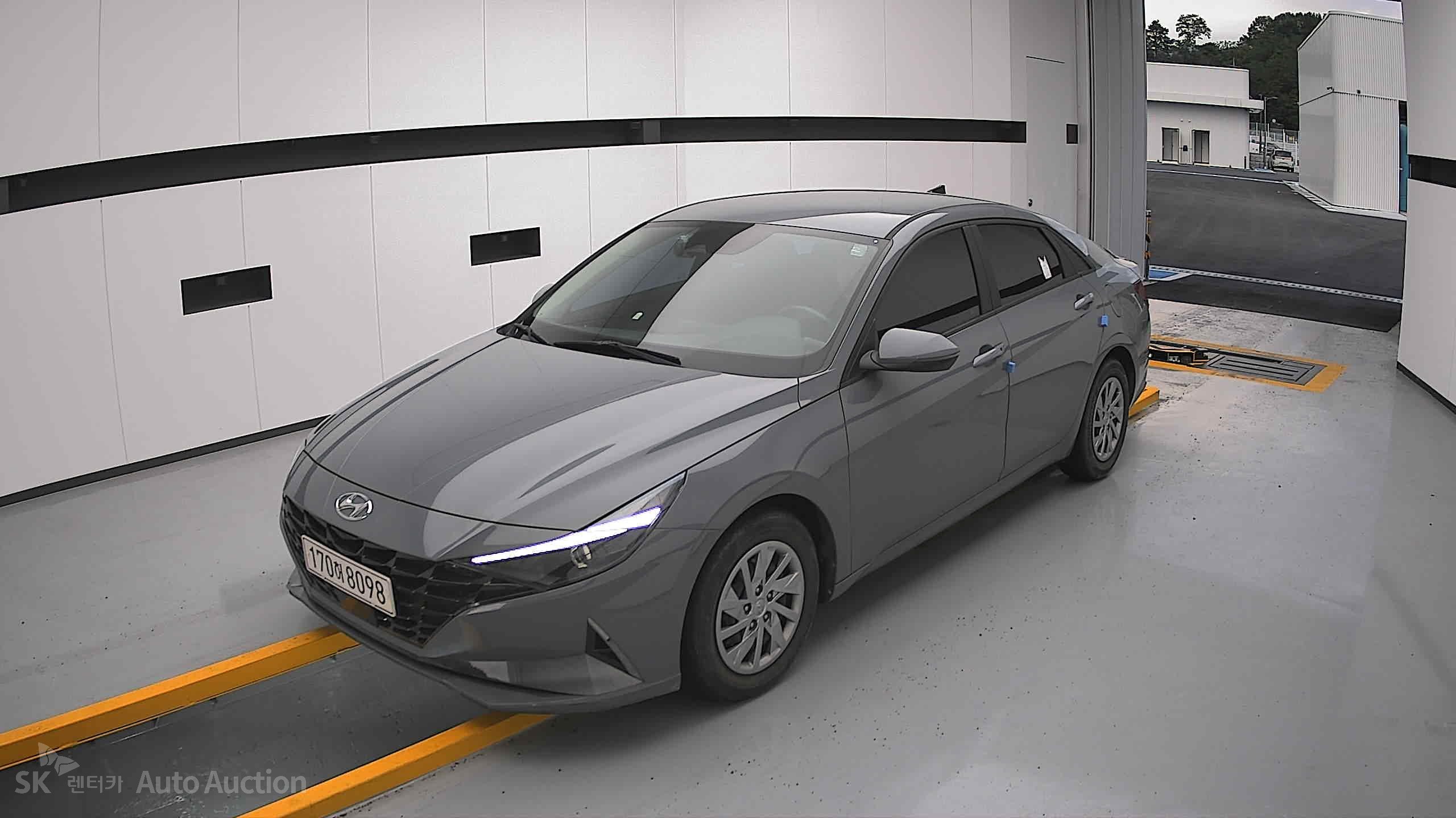 2021 - hyundai avante