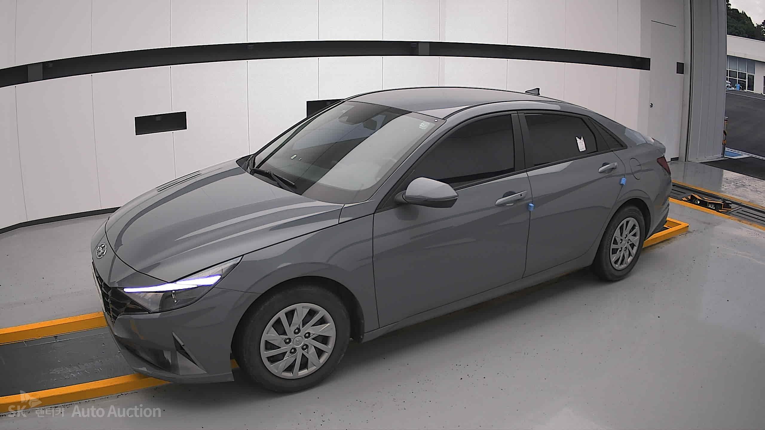 2021 - hyundai avante