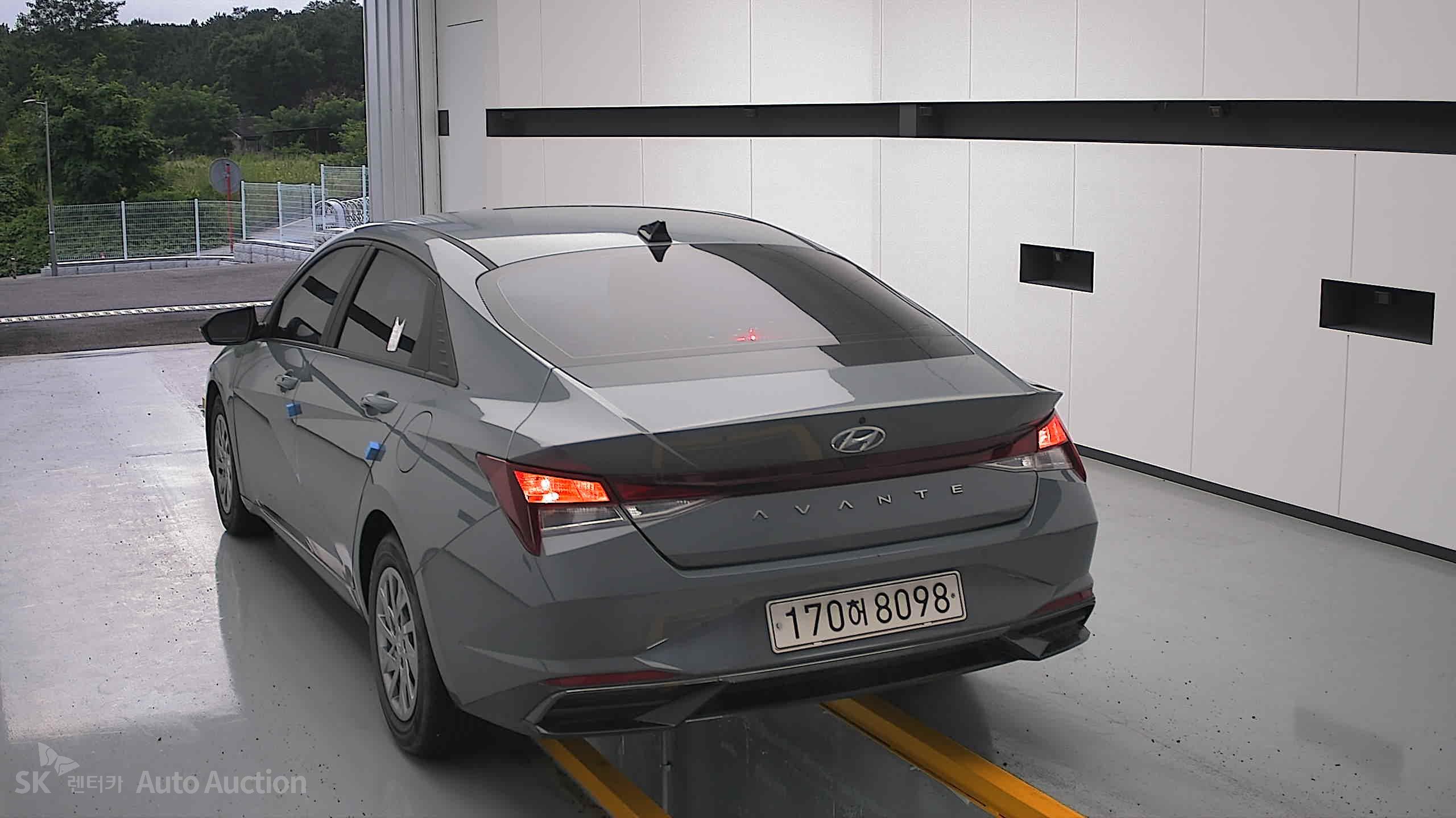 2021 - hyundai avante