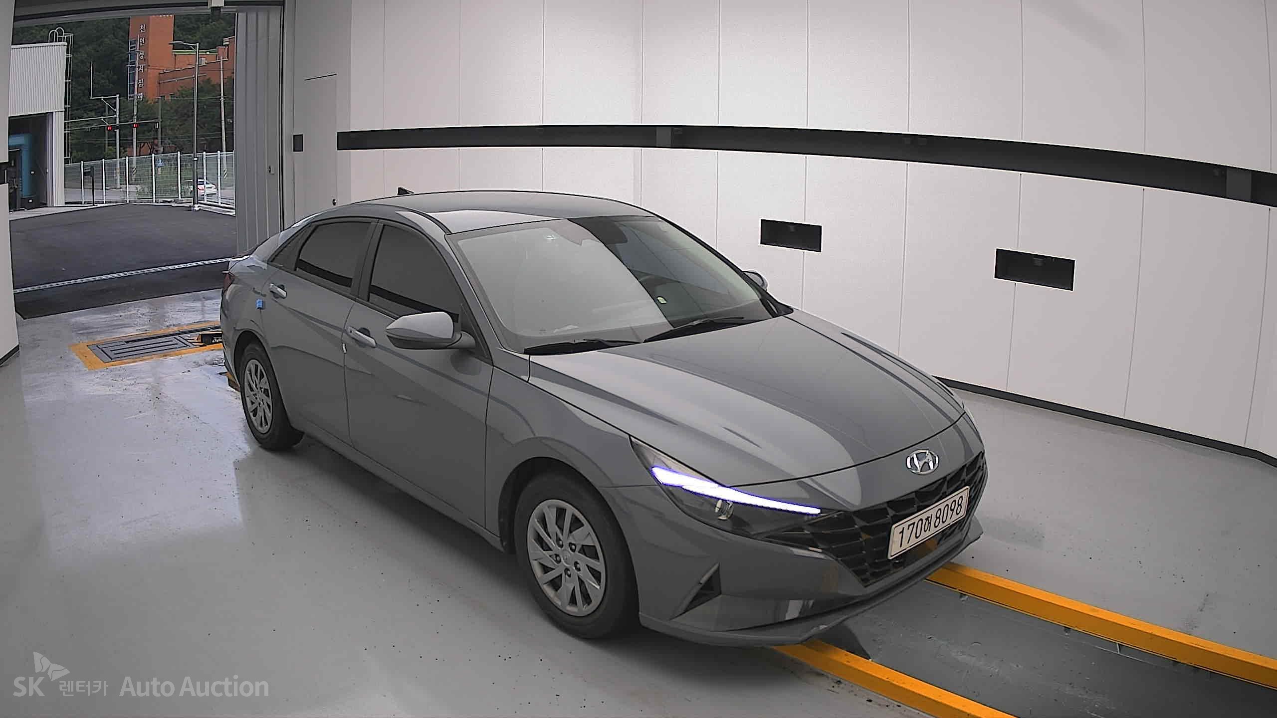 2021 - hyundai avante