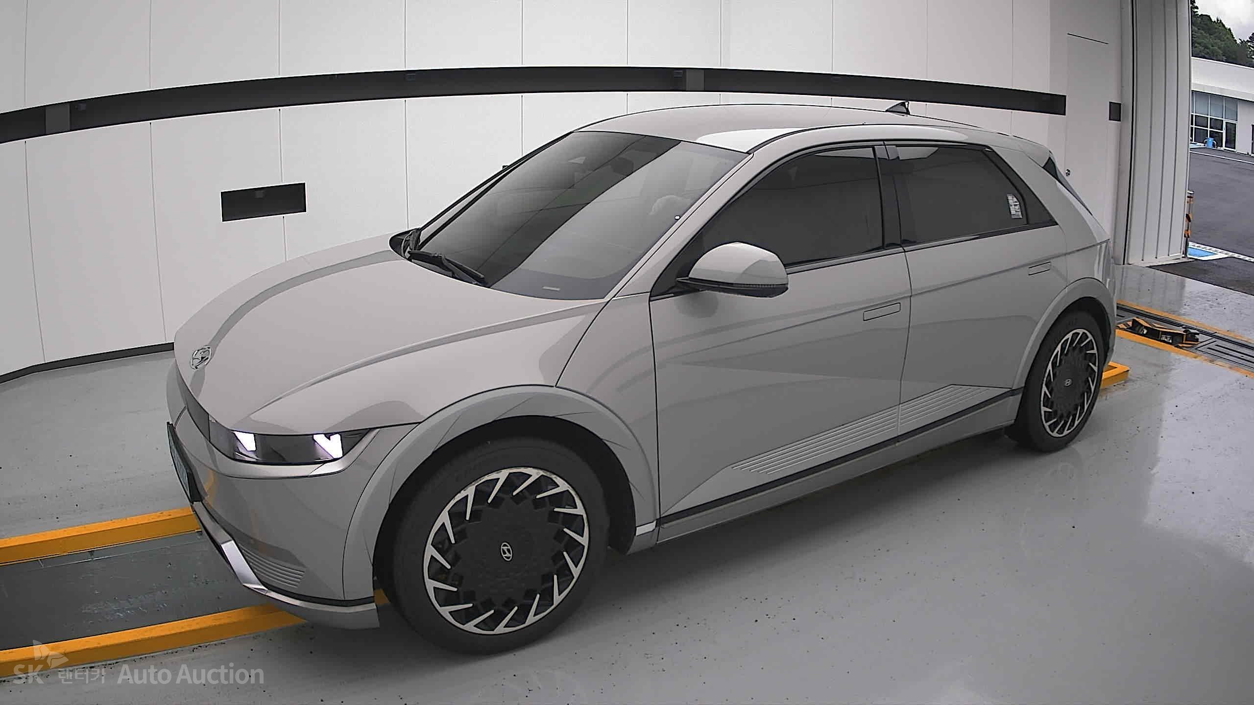 2022 - hyundai ioniq